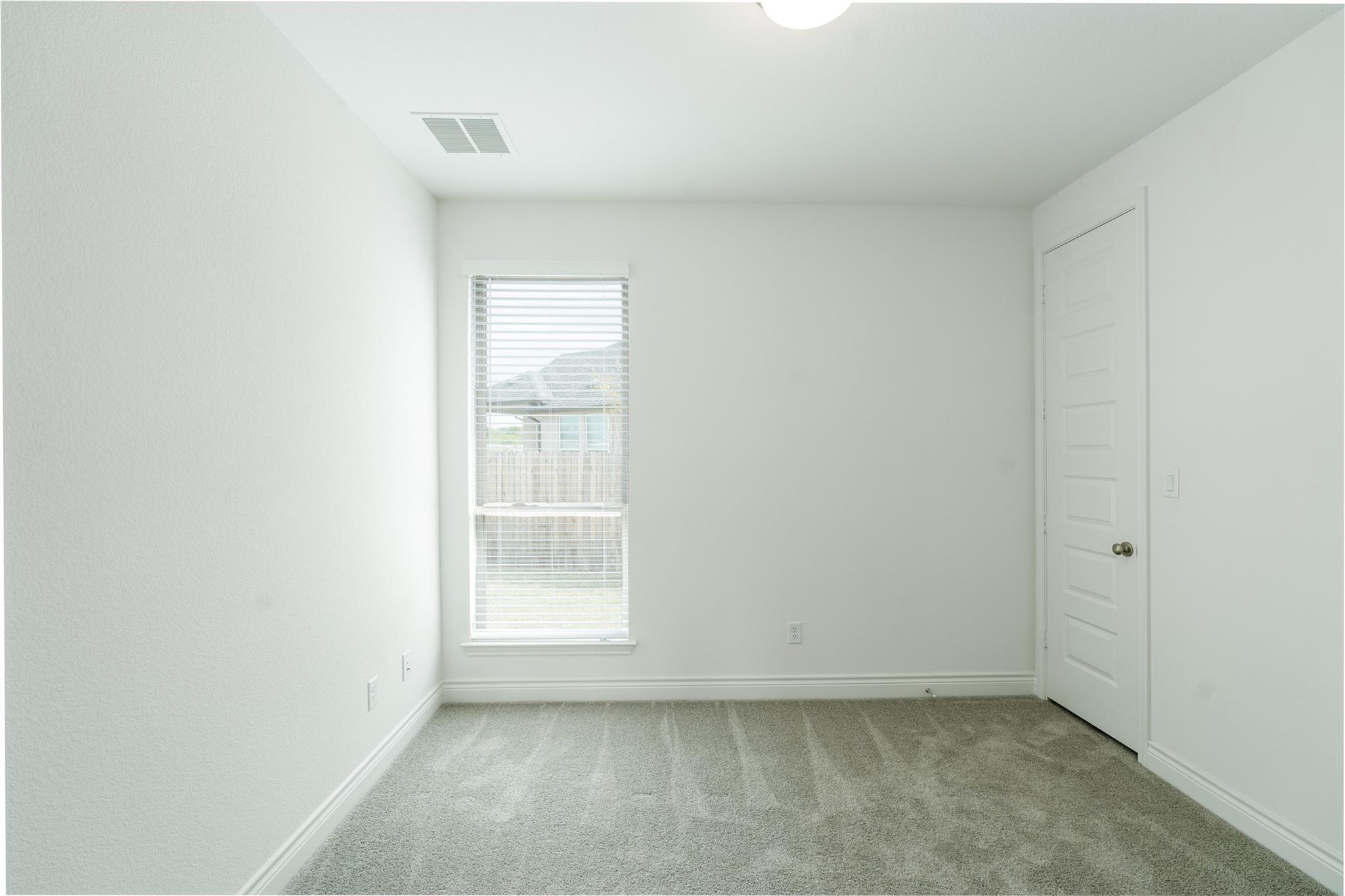 129 Menlo Bnd, Liberty Hill, TX 78642