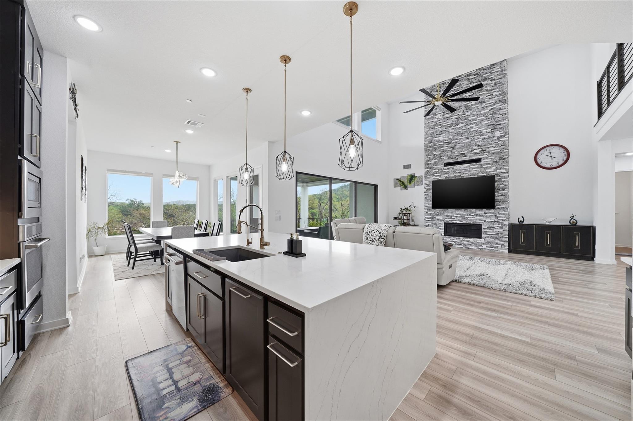 2420 Novara Trl, Leander, TX 78641