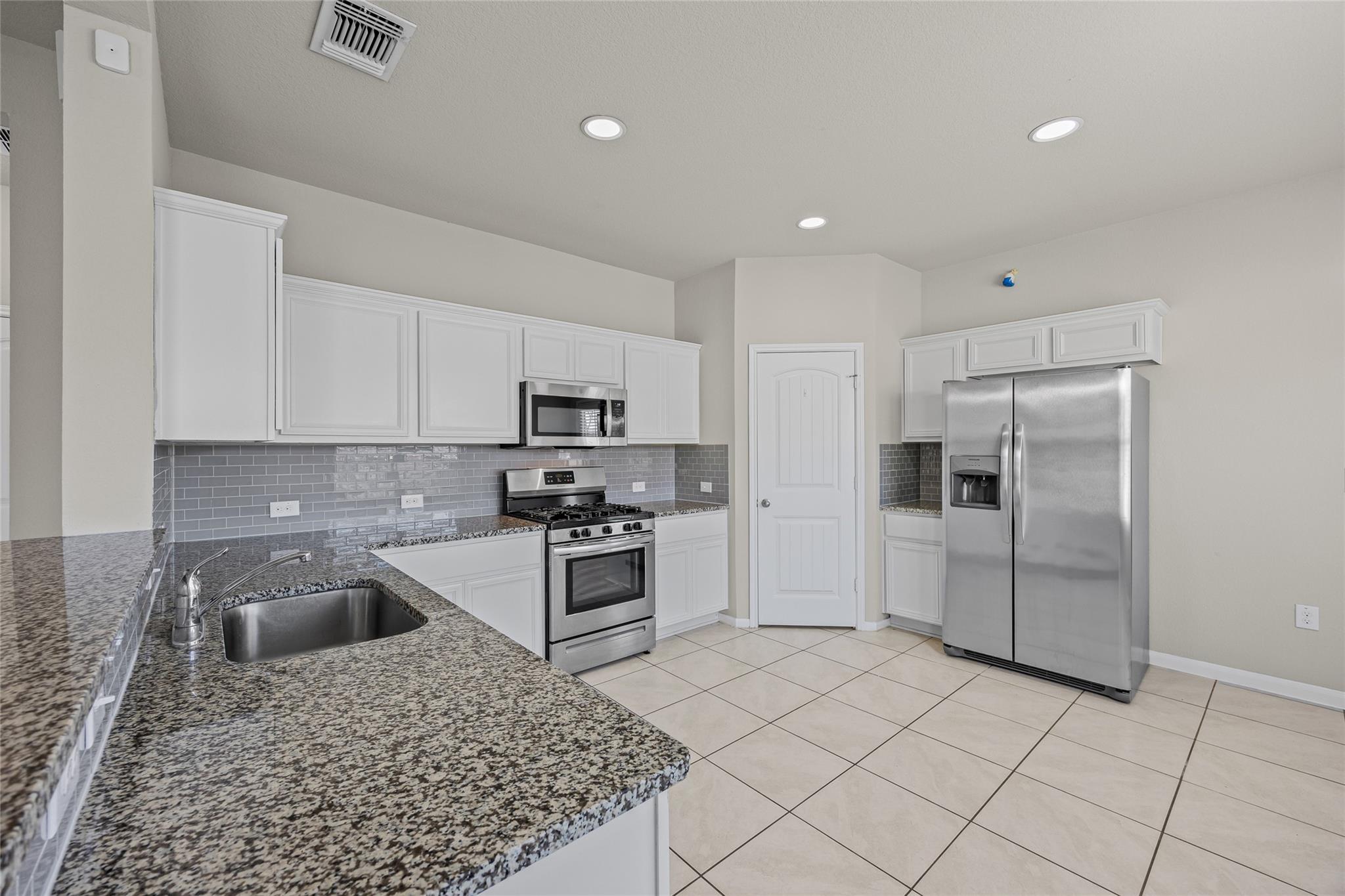 3103 Crystal Bend Dr, Pflugerville, TX 78660