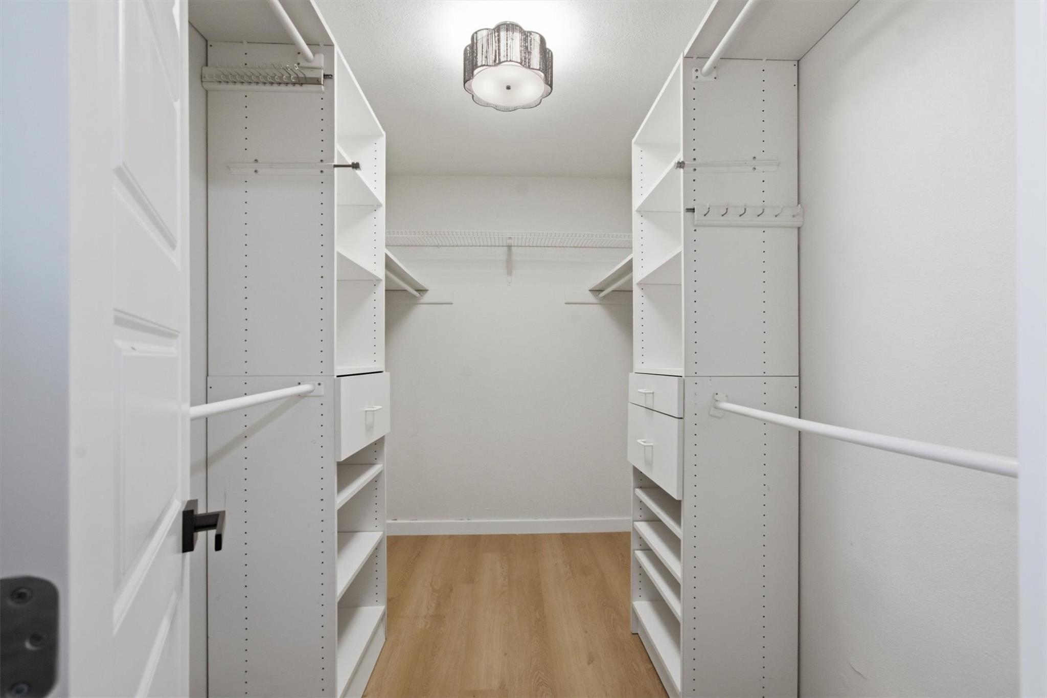 201 Towhee Dr, Buda, TX 78610