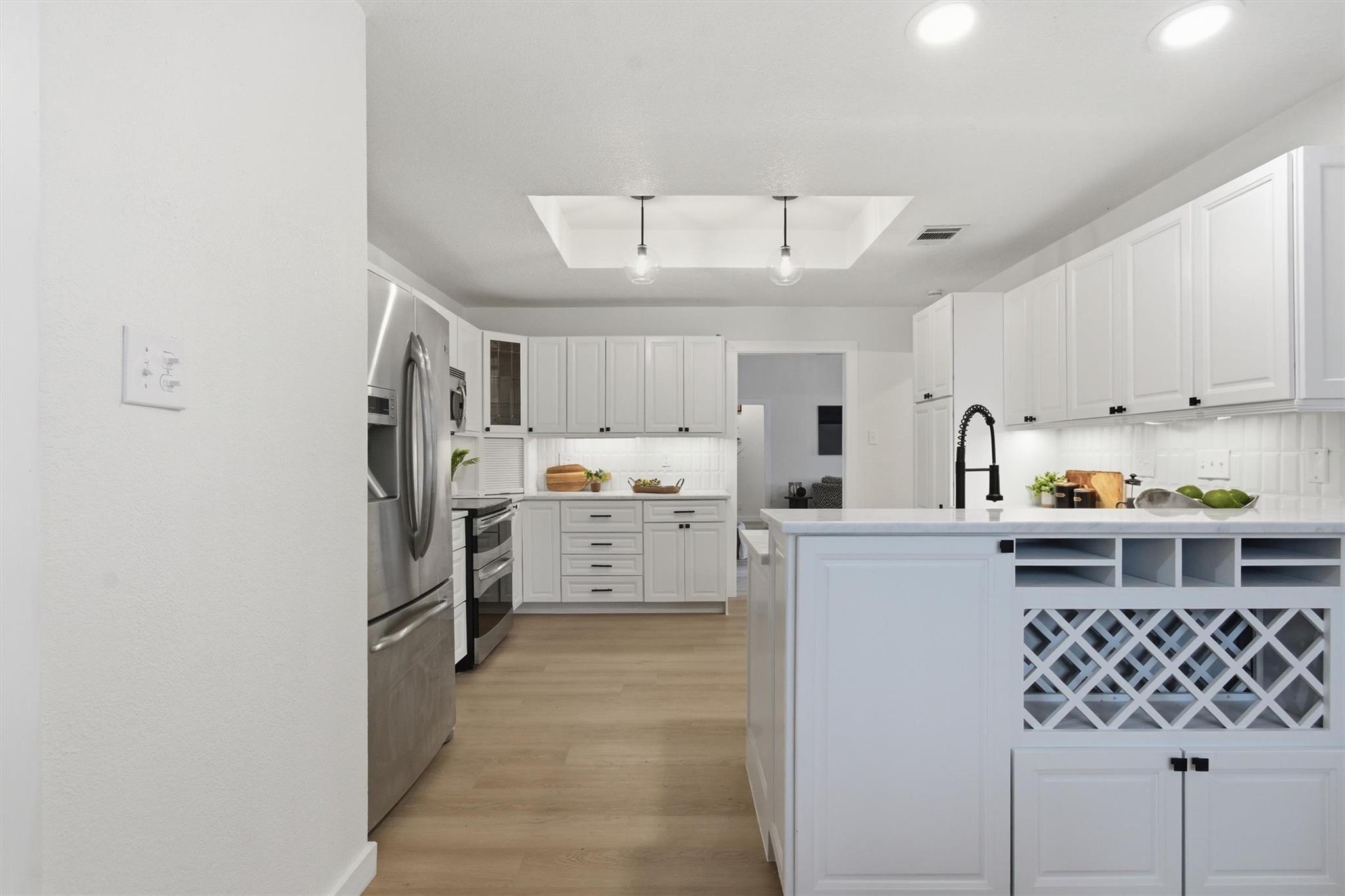 201 Towhee Dr, Buda, TX 78610