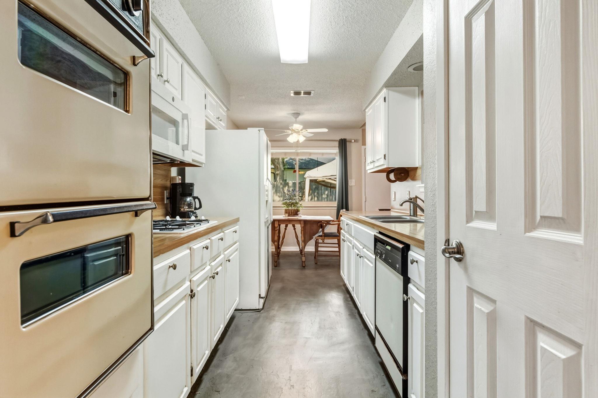 12608 Andromeda Cv, Austin, TX 78727