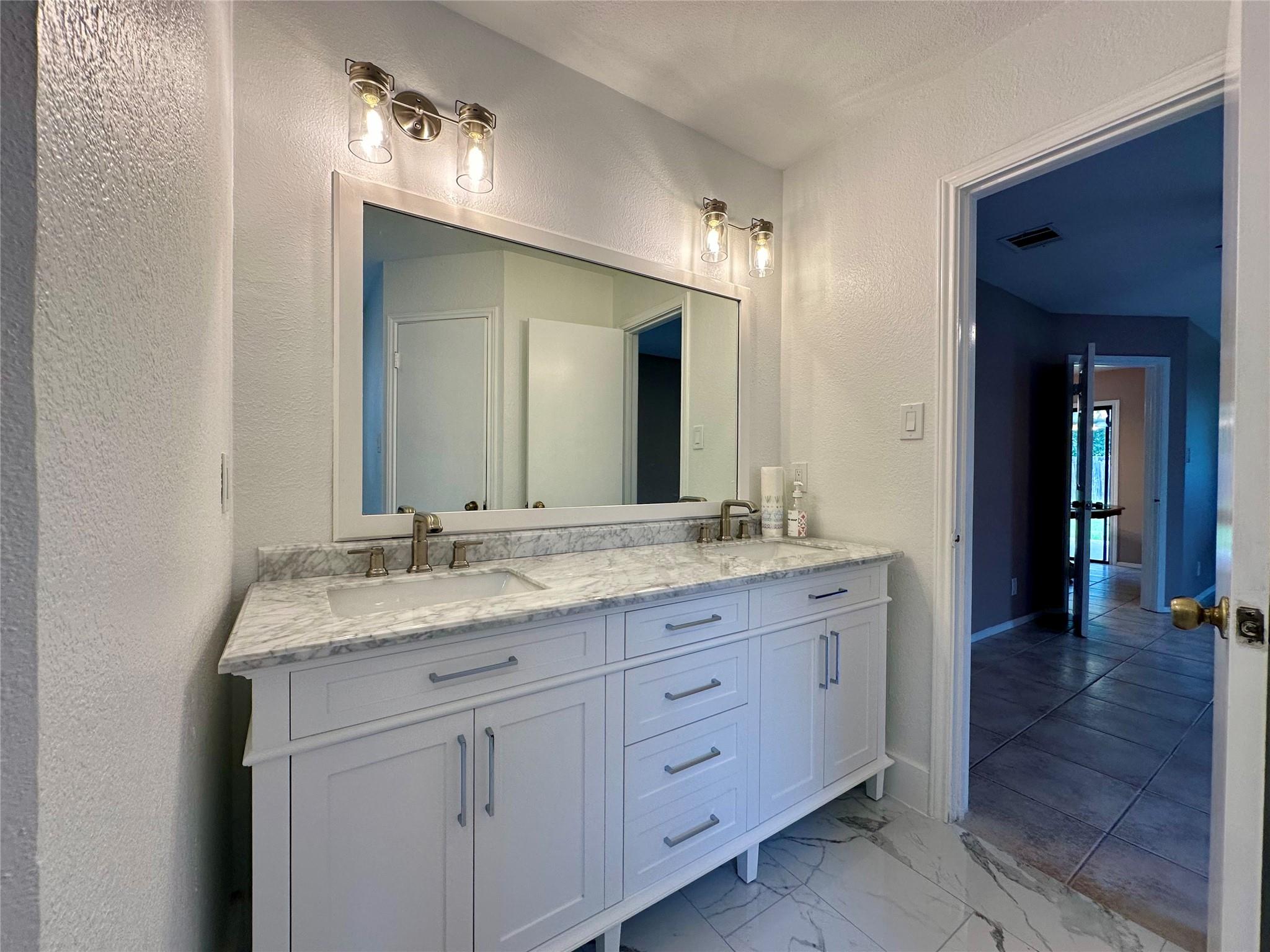 709 Brookside Pass, Cedar Park, TX 78613