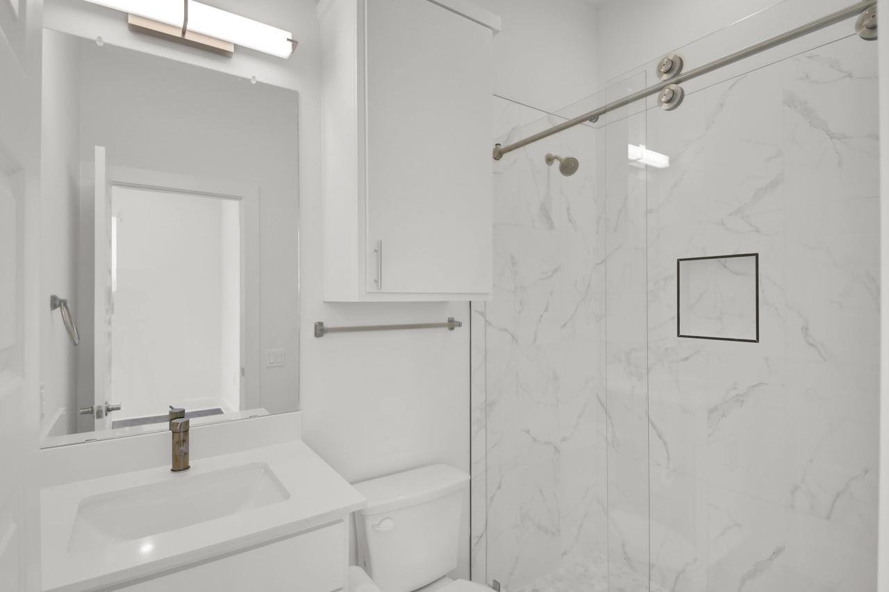 6325 Ponca St # B, Austin, TX 78741