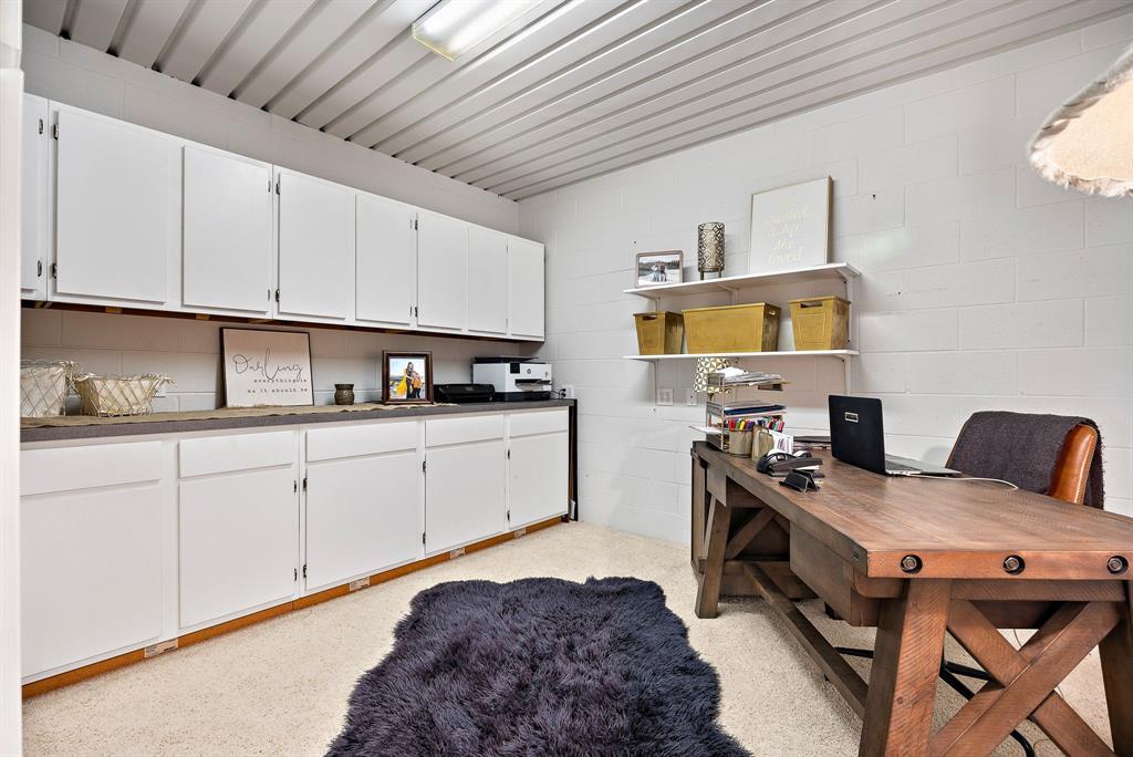 100 County Road 204, Liberty Hill, TX 78642