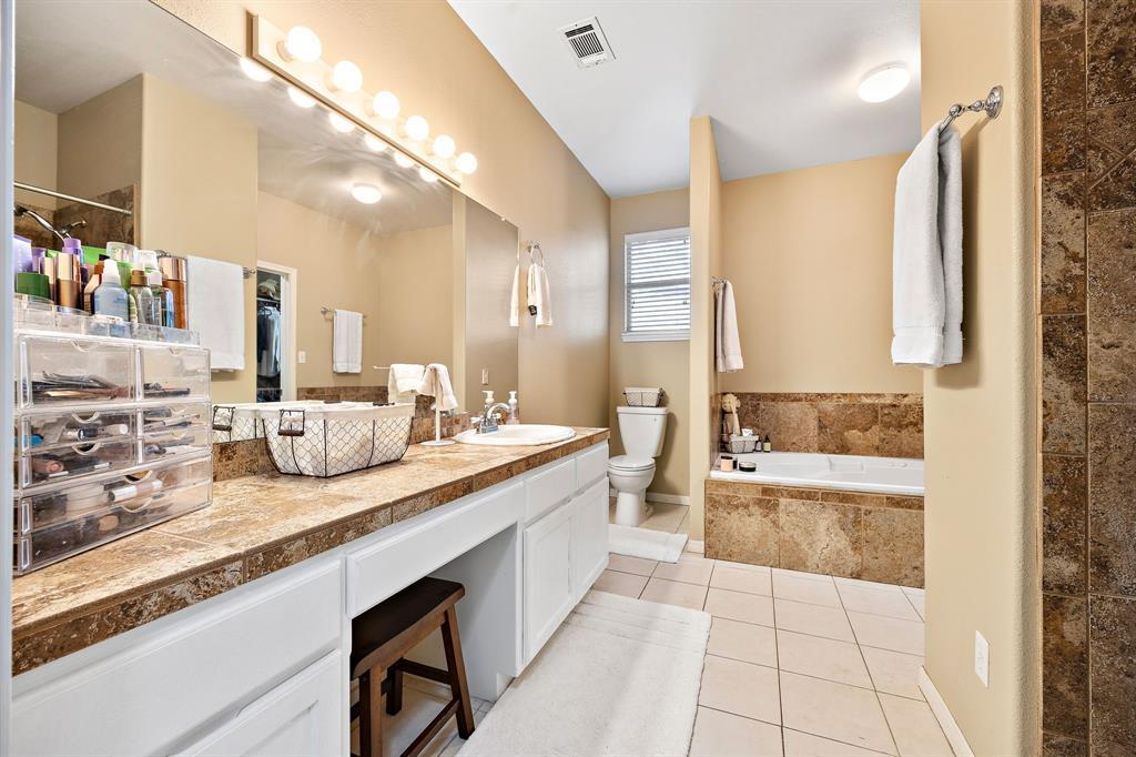 100 County Road 204, Liberty Hill, TX 78642