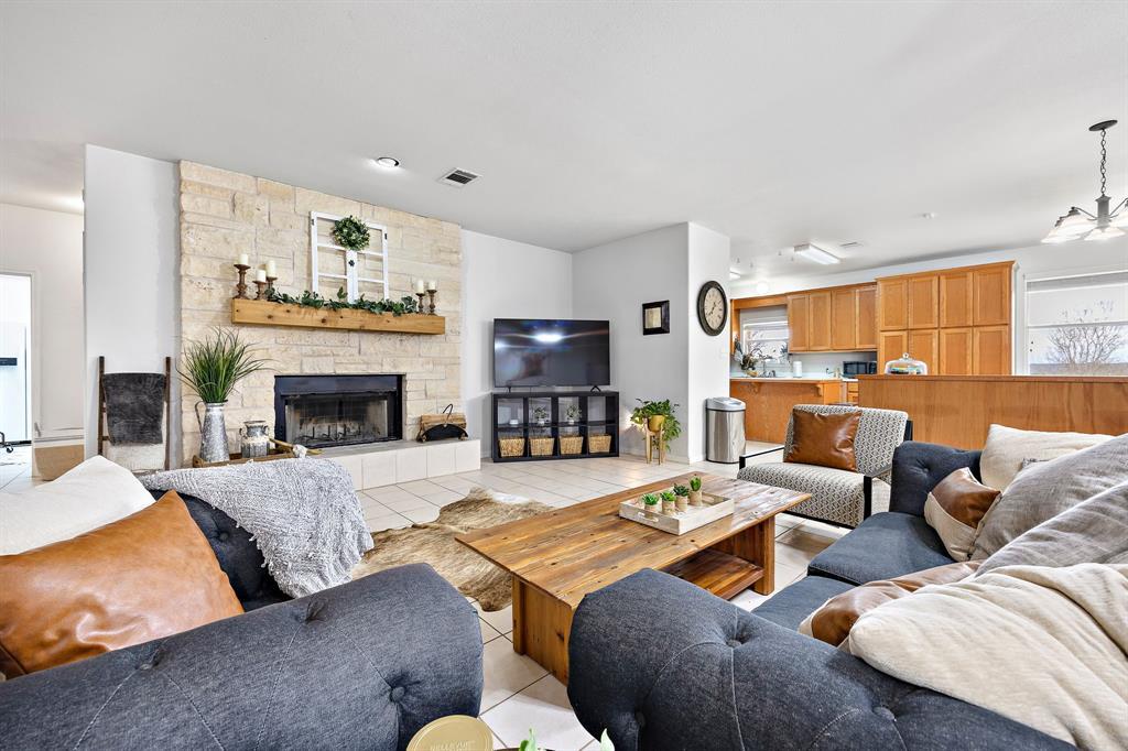 100 County Road 204, Liberty Hill, TX 78642