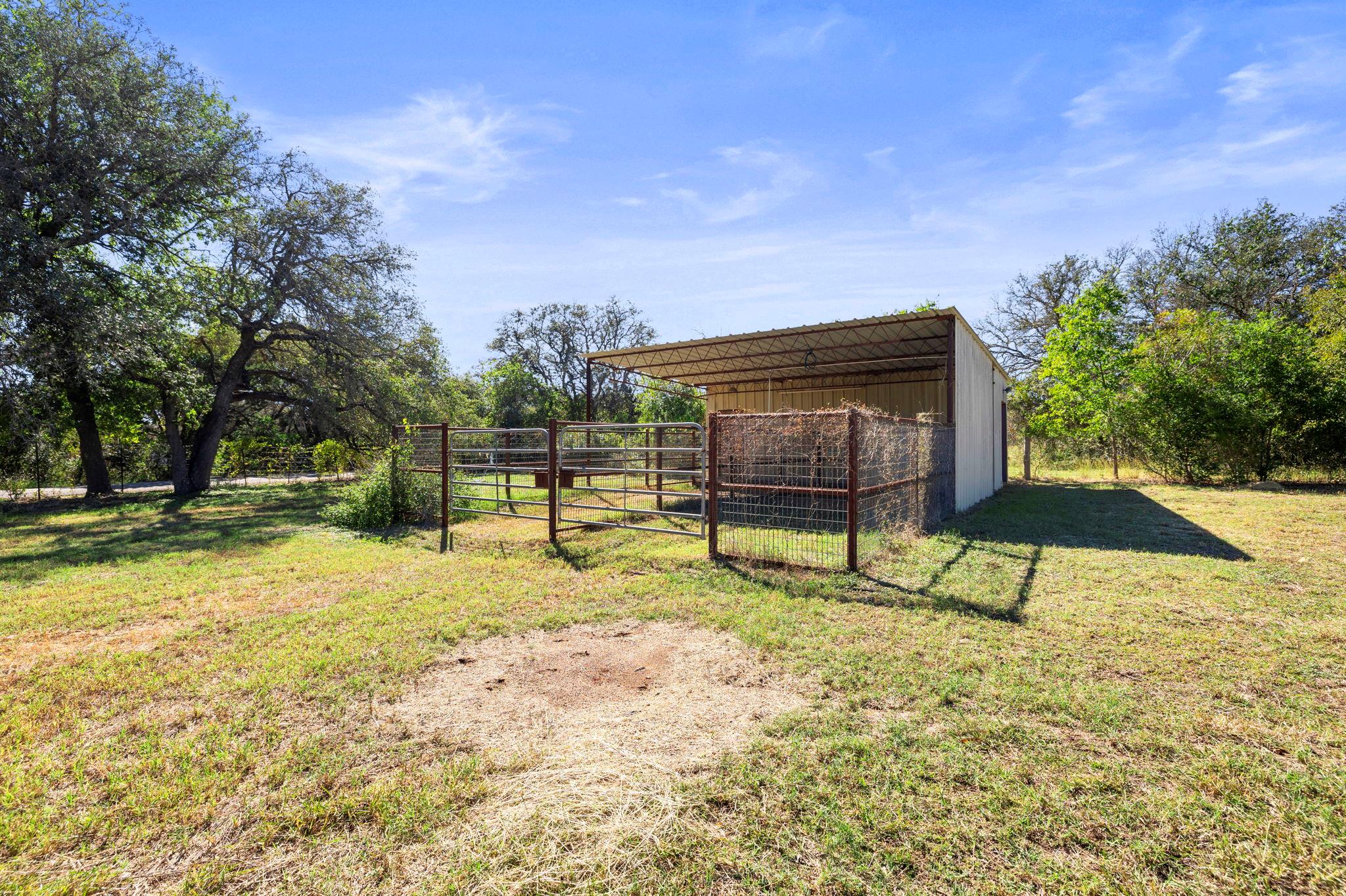 100 County Road 204, Liberty Hill, TX 78642