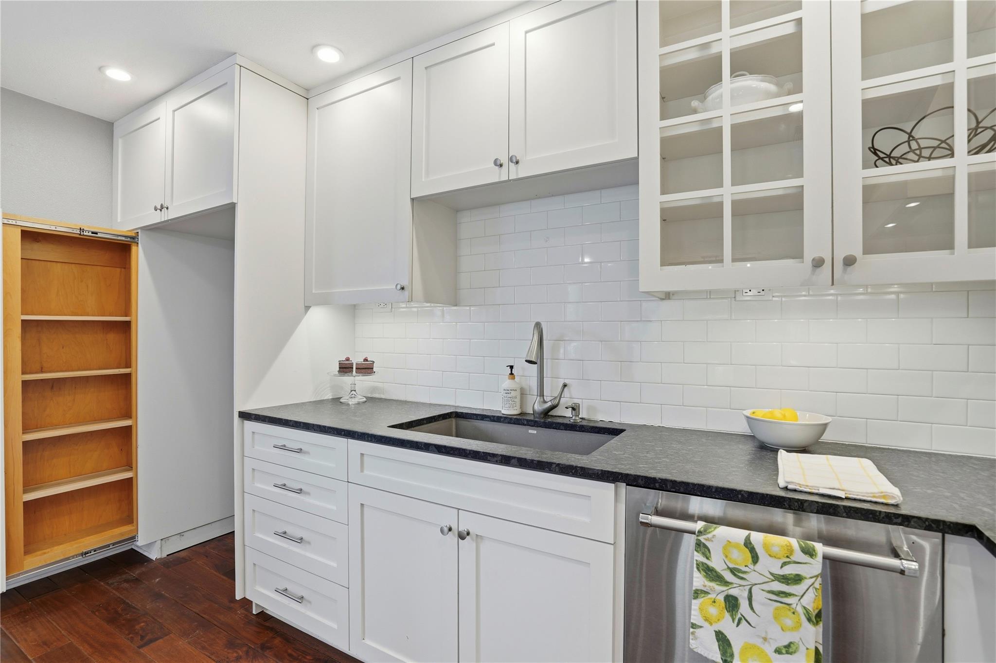 11522 Antigua Dr, Austin, TX 78759