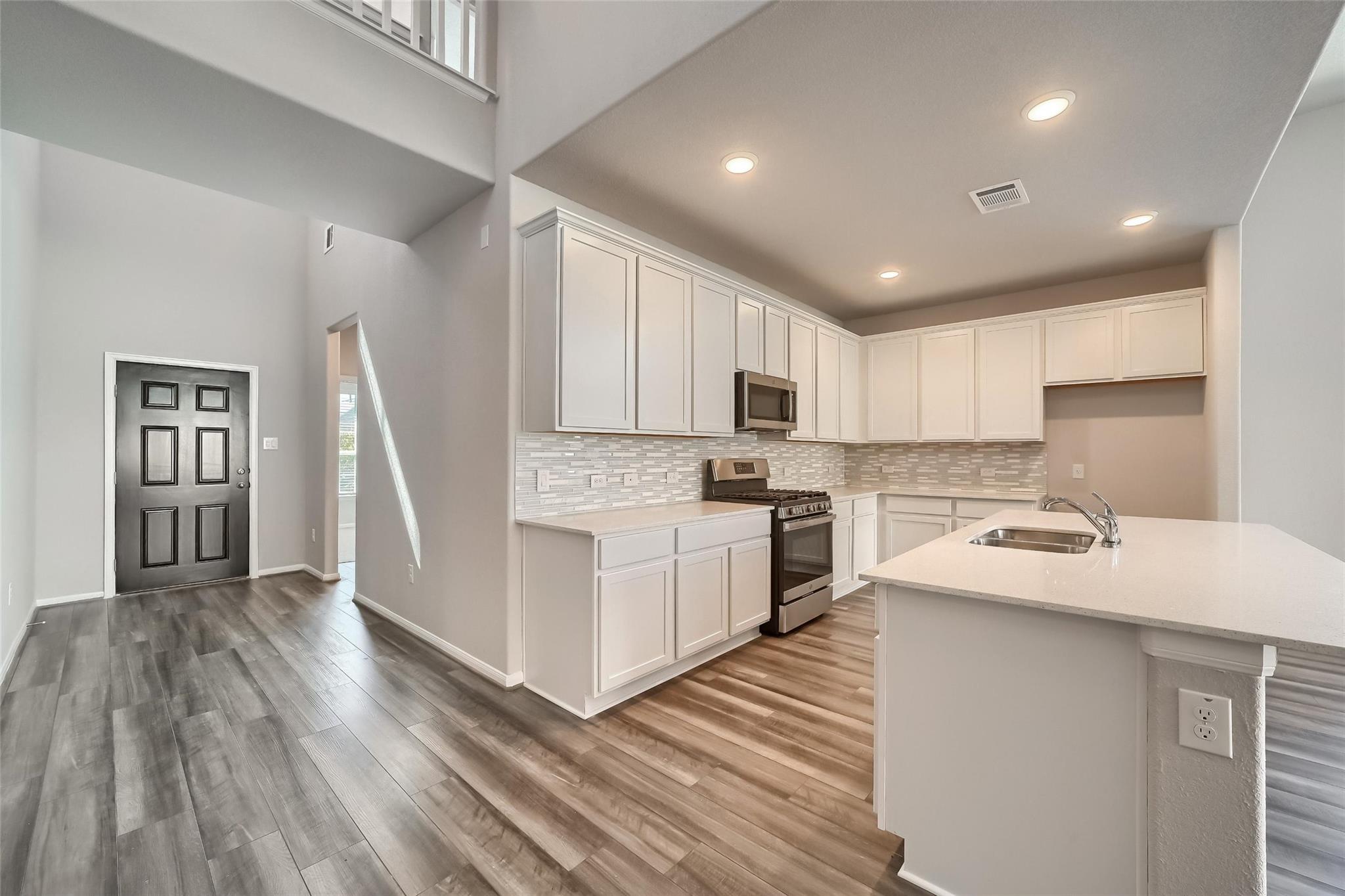 157 Gamble Dr, Buda, TX 78610