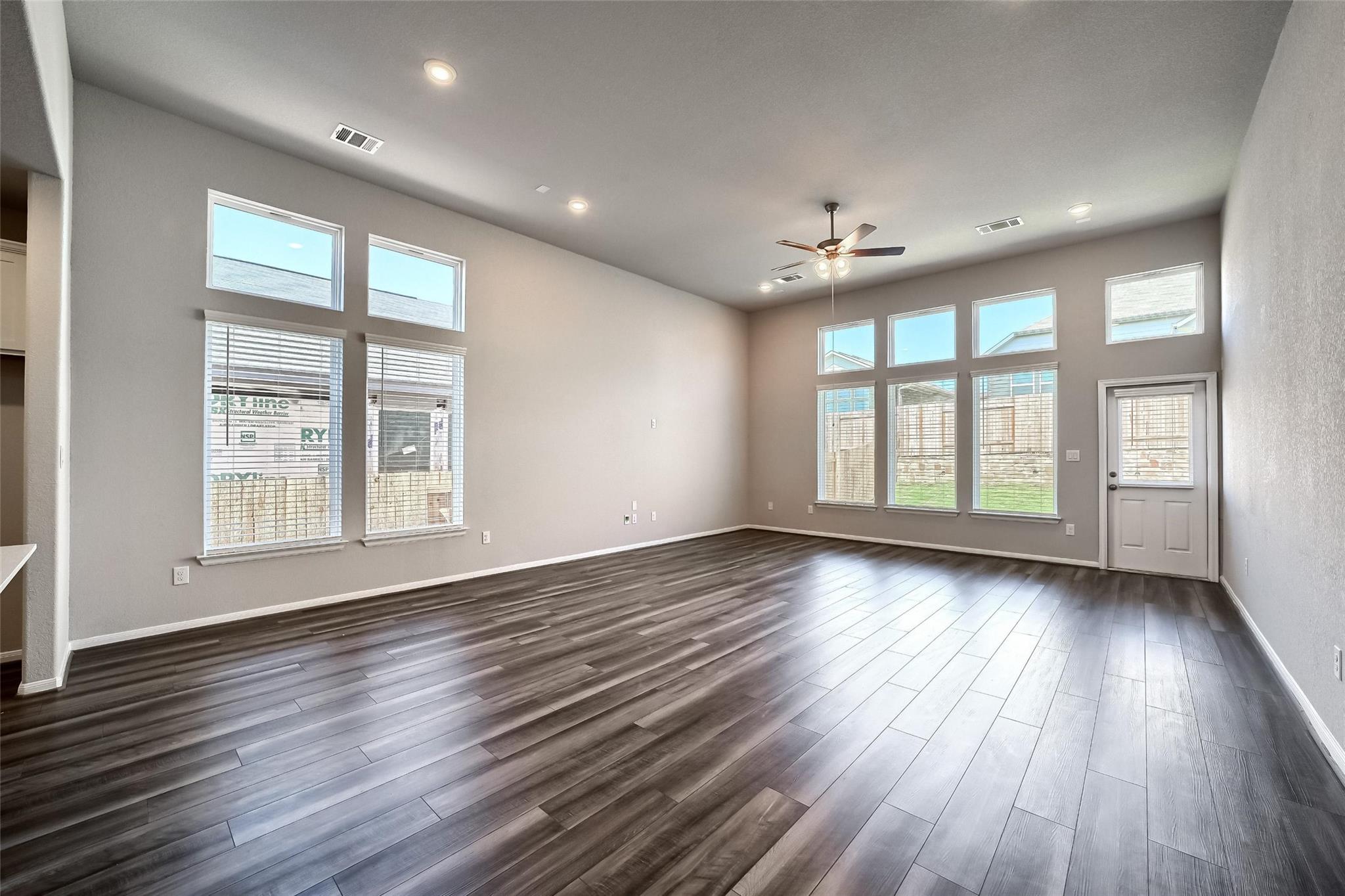 157 Gamble Dr, Buda, TX 78610