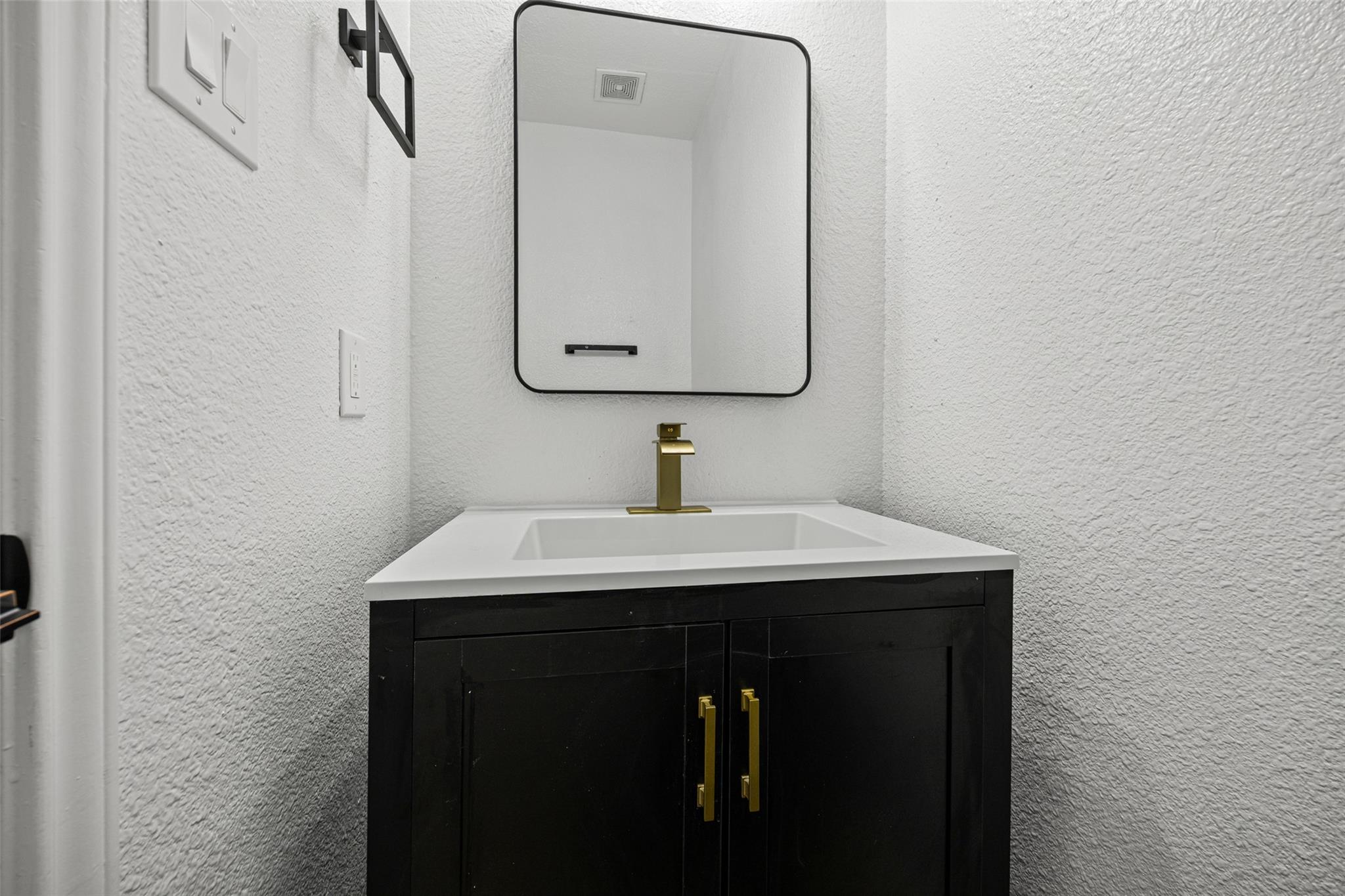 11529 Glen Falloch Ct, Austin, TX 78754