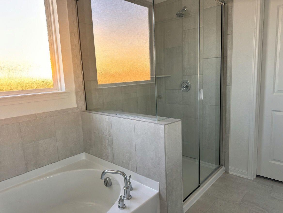 4002 Wynn Rd, Hutto, TX 78634