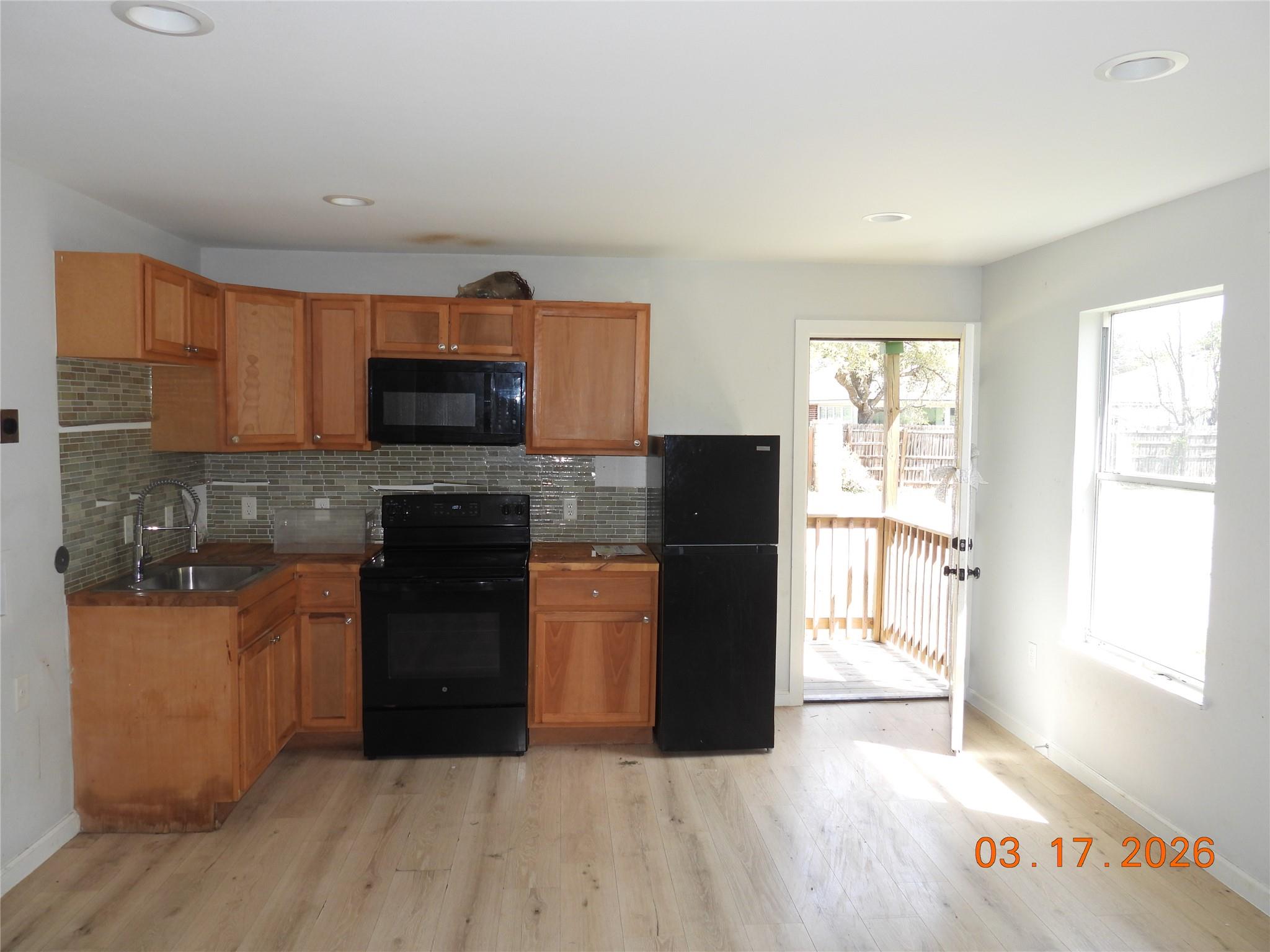 15500 Lymko Dr, Austin, TX 78728