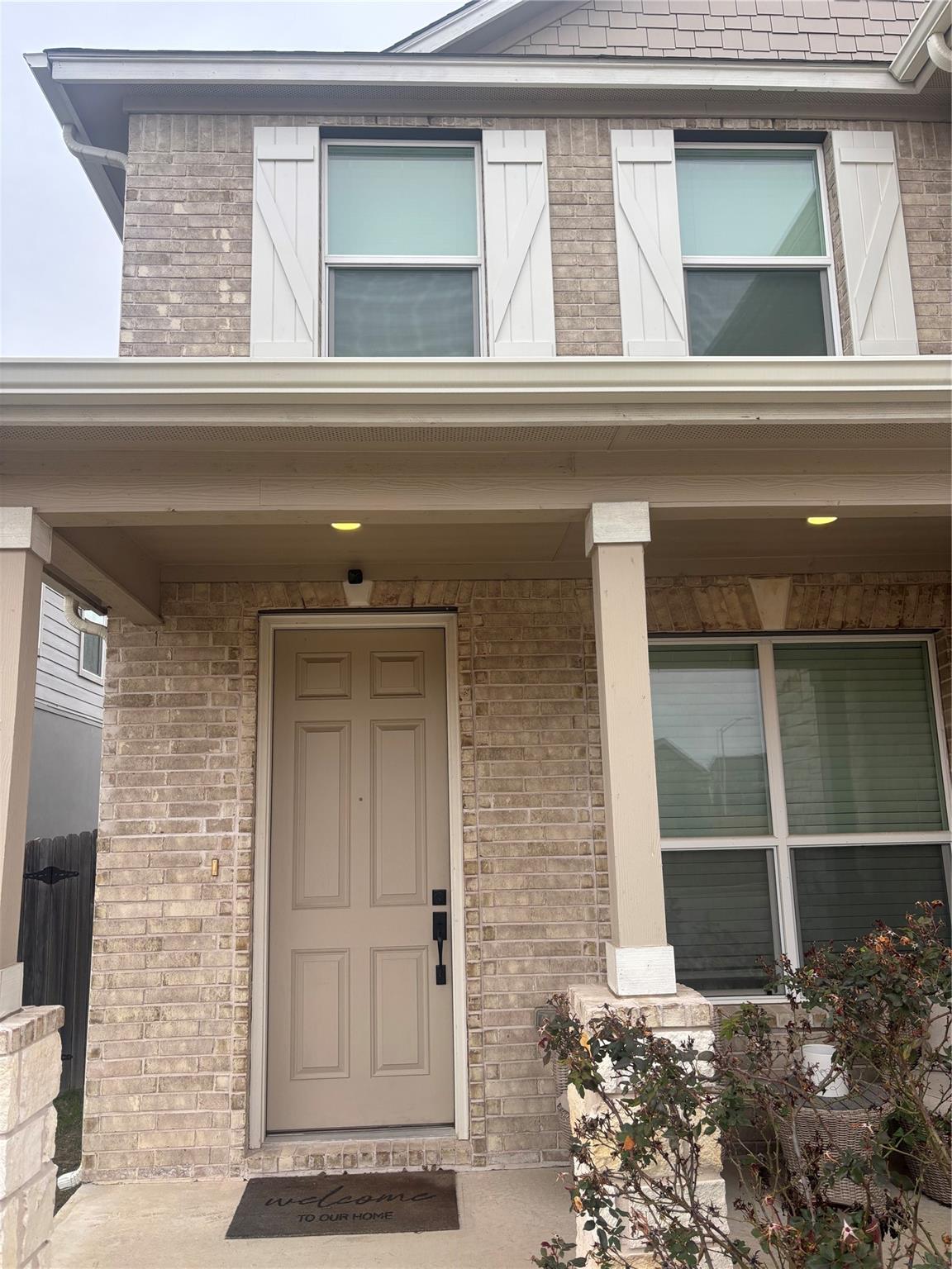 504 Ayinger Ln, Austin, TX 78728