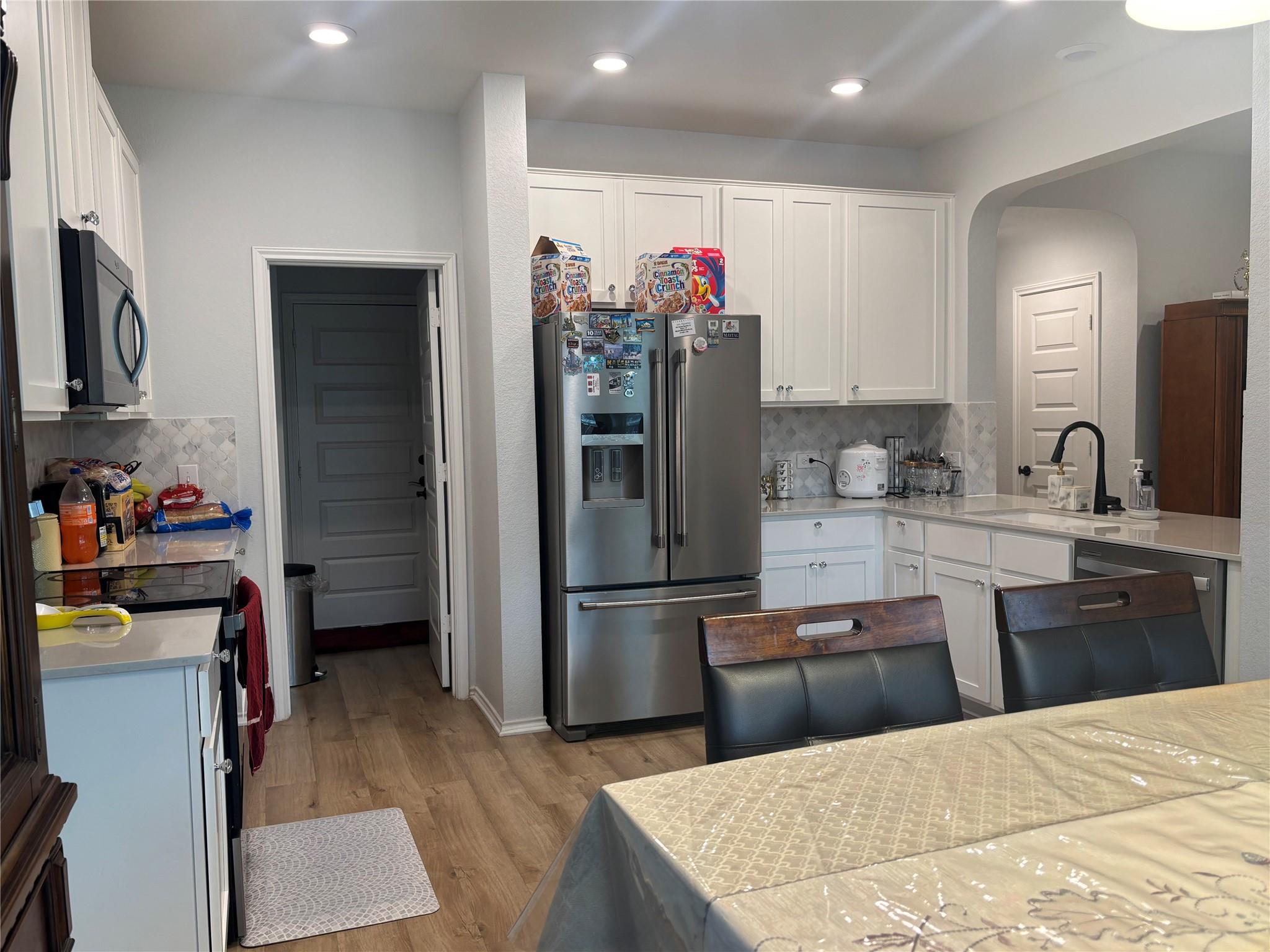 504 Ayinger Ln, Austin, TX 78728