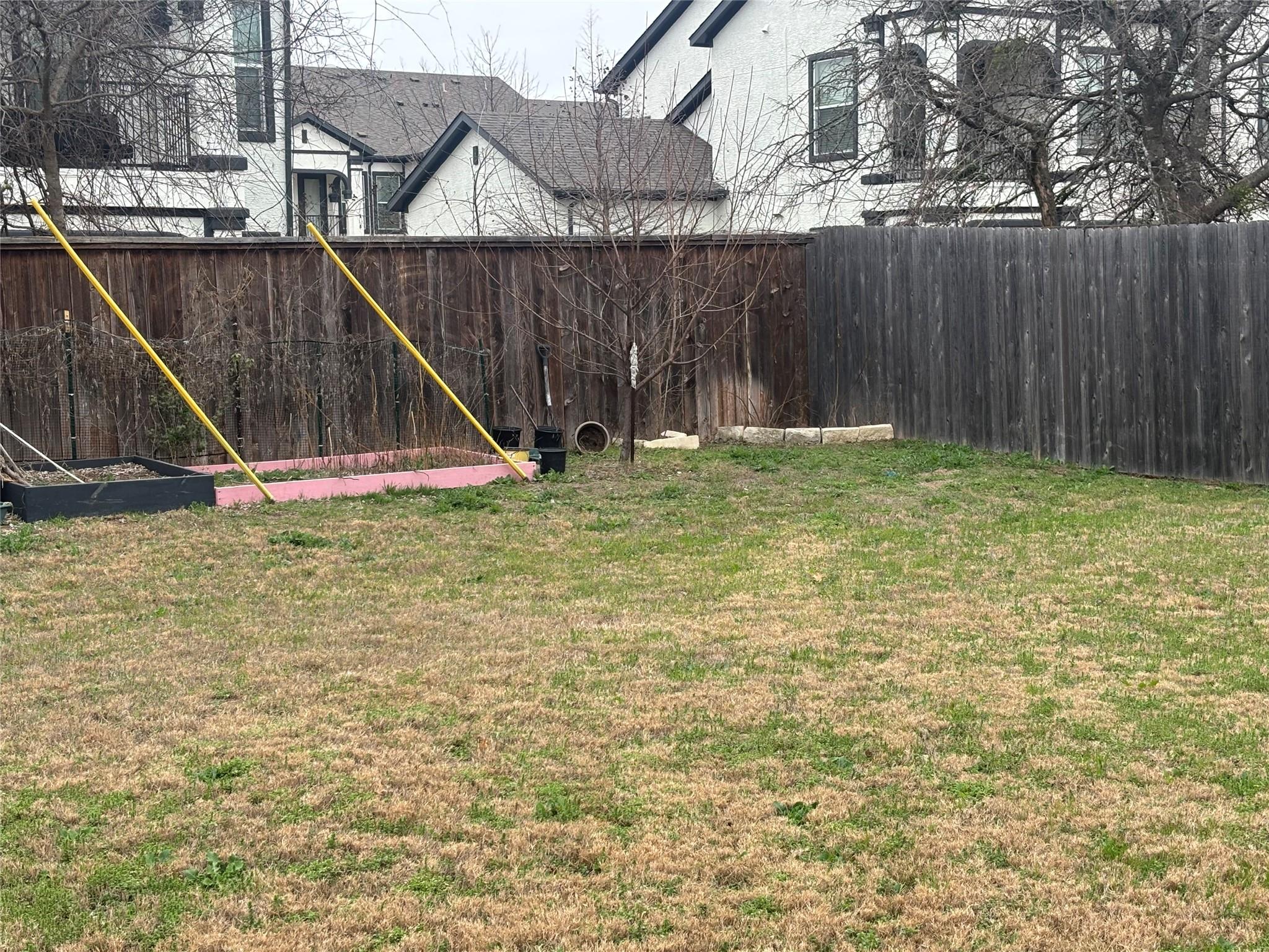 504 Ayinger Ln, Austin, TX 78728