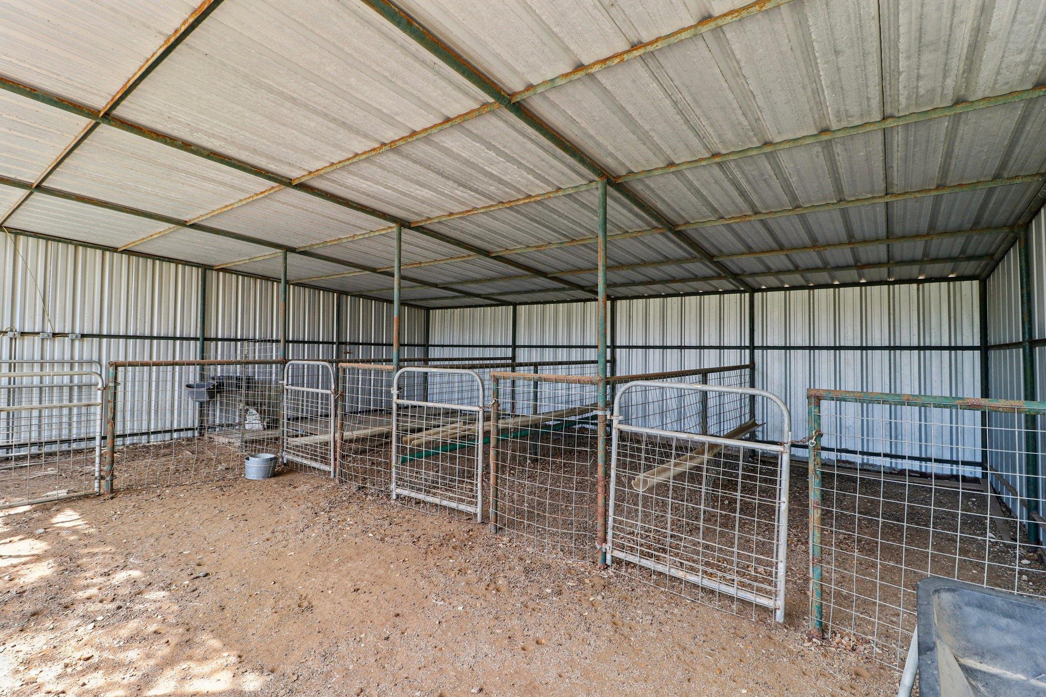 1500 Rebecca Creek Rd, Canyon Lake, TX 78133