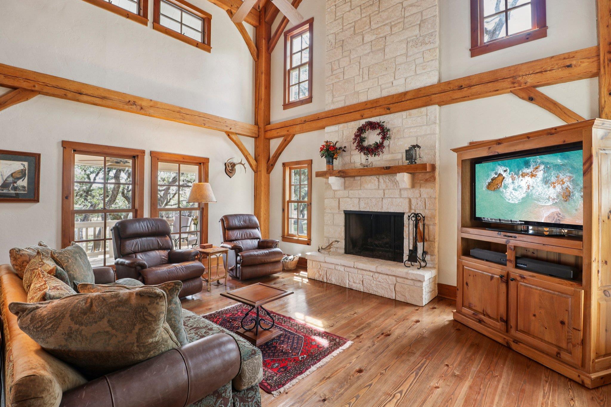 1500 Rebecca Creek Rd, Canyon Lake, TX 78133