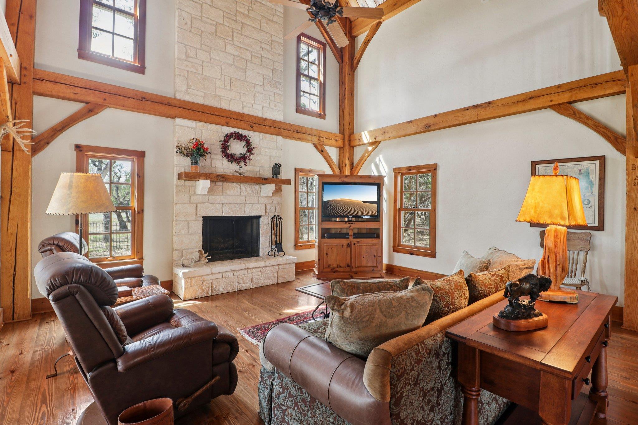 1500 Rebecca Creek Rd, Canyon Lake, TX 78133