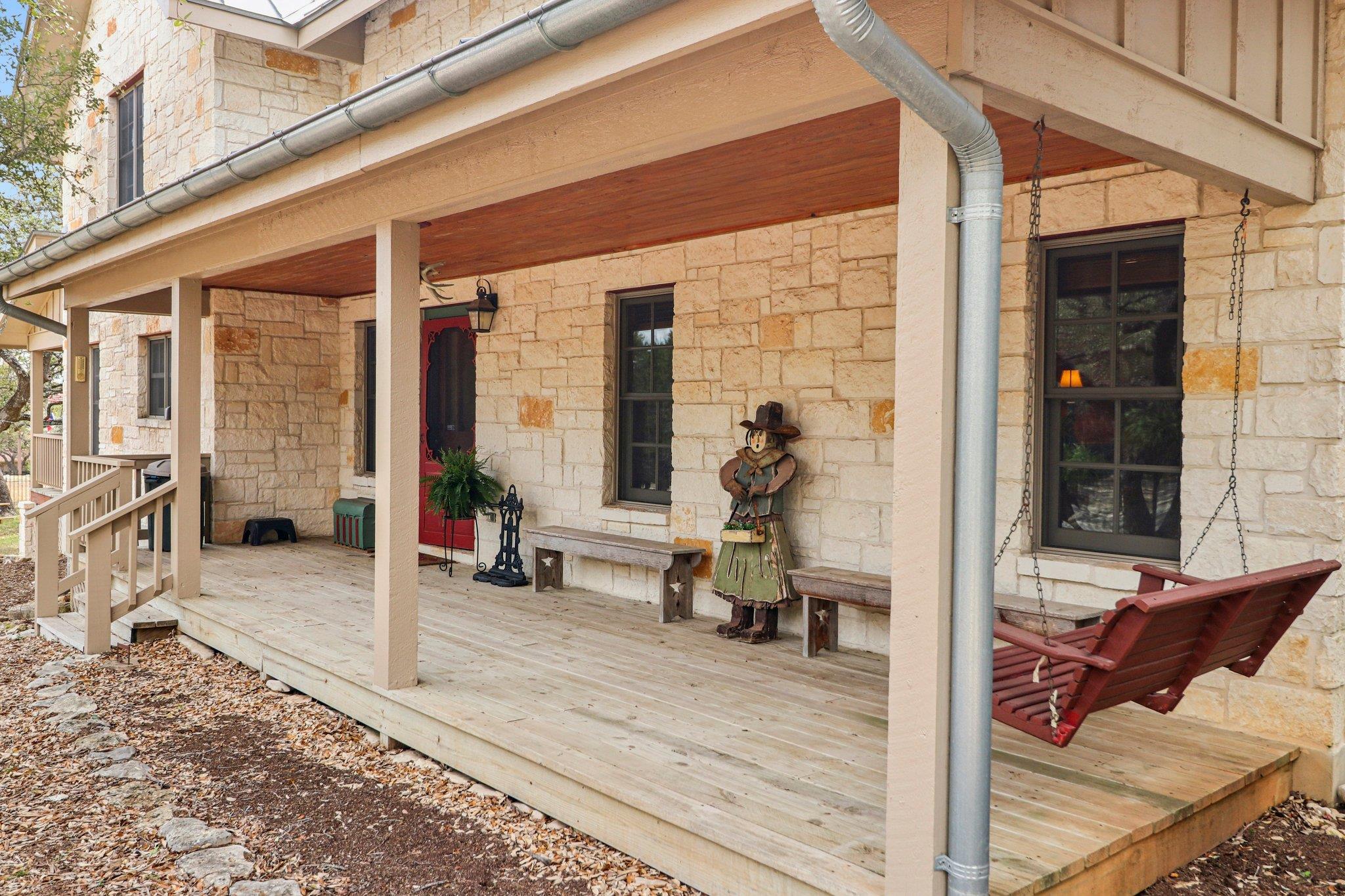 1500 Rebecca Creek Rd, Canyon Lake, TX 78133