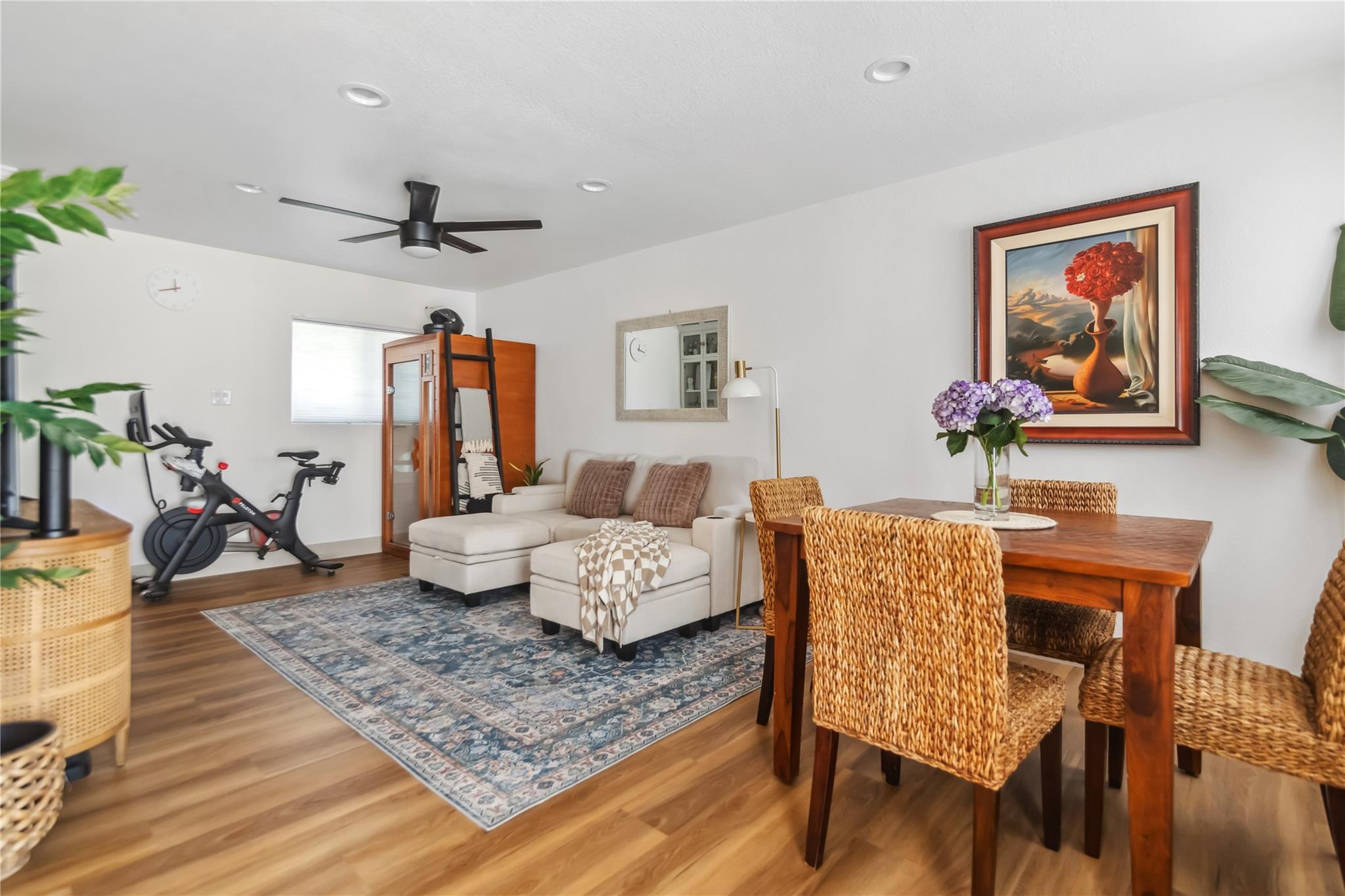 1313 E 52nd St # 101, Austin, TX 78723