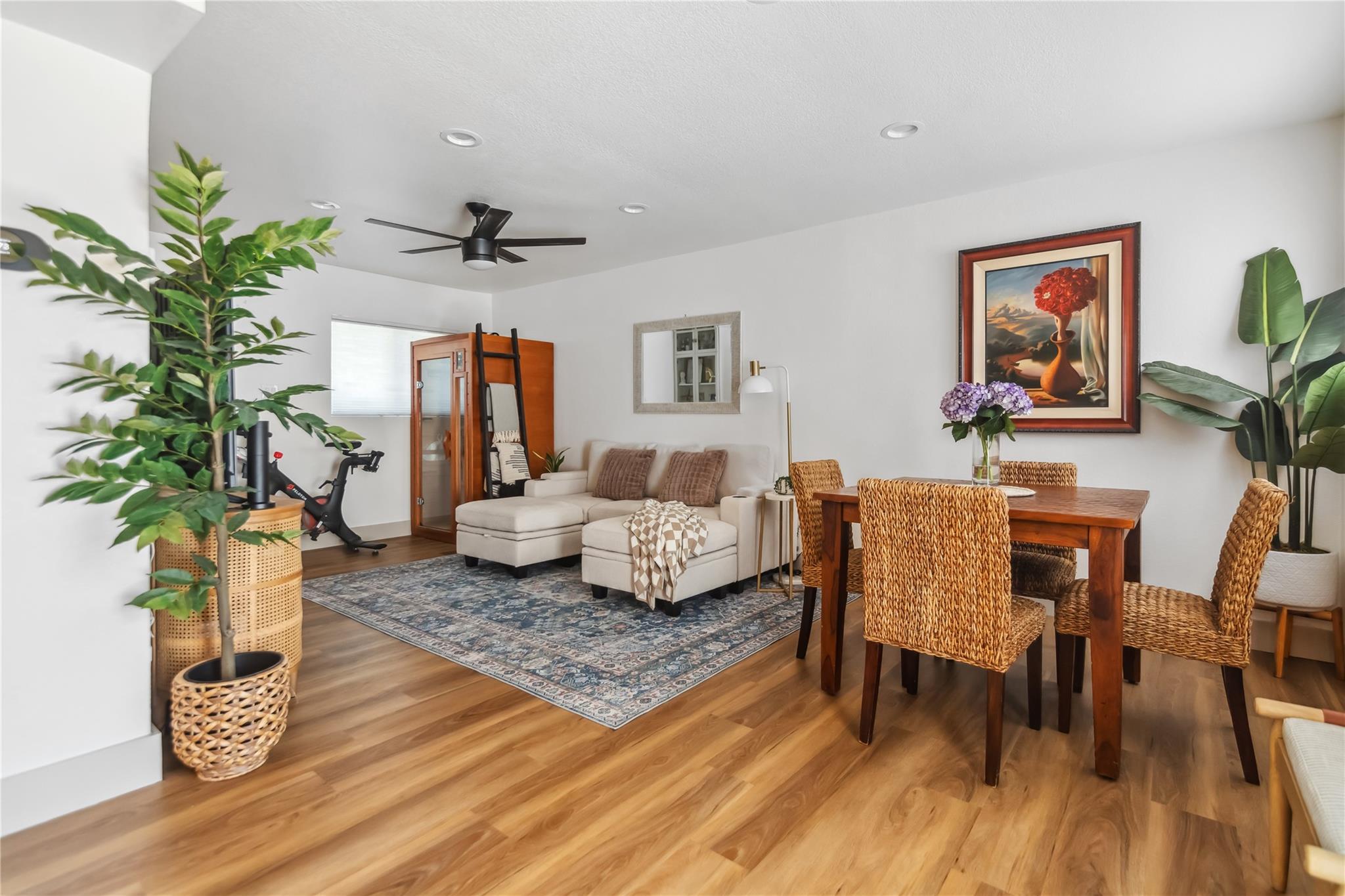 1313 E 52nd St # 101, Austin, TX 78723