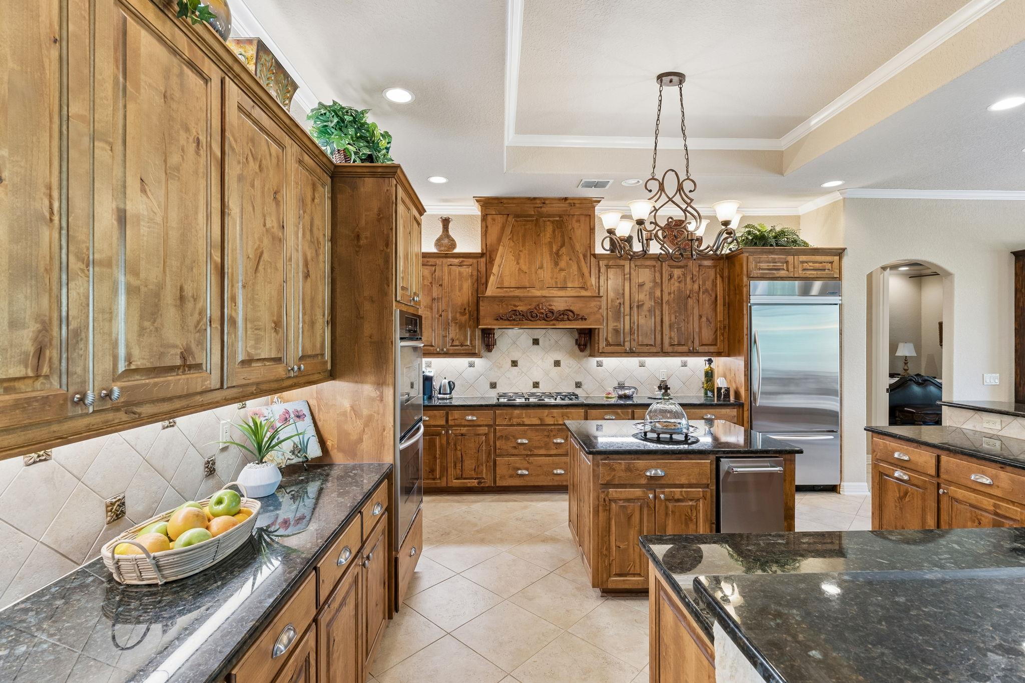 1033 River Ter, New Braunfels, TX 78130