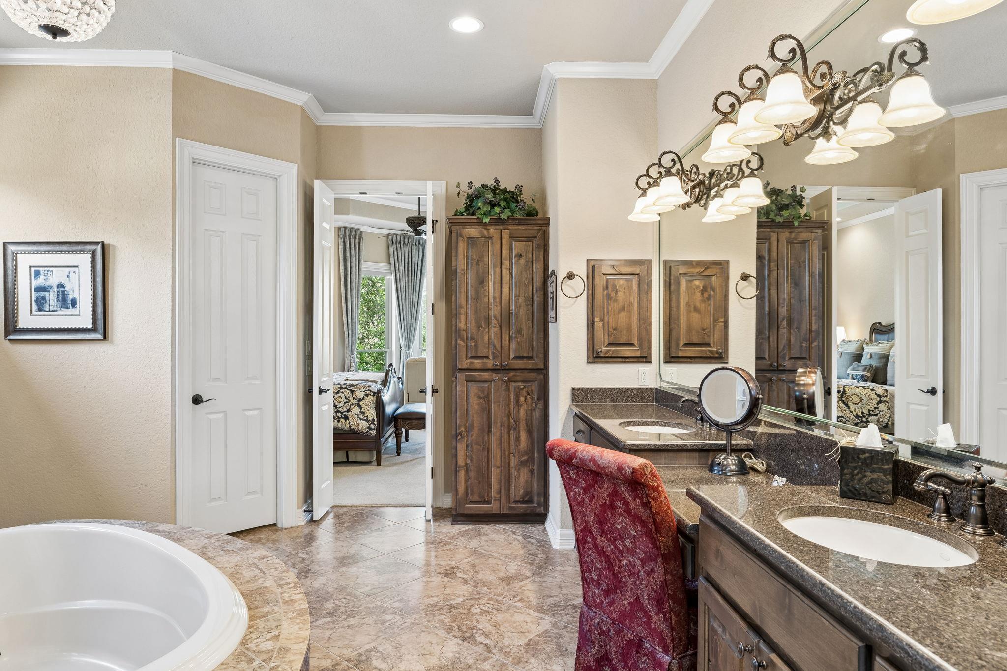 1033 River Ter, New Braunfels, TX 78130