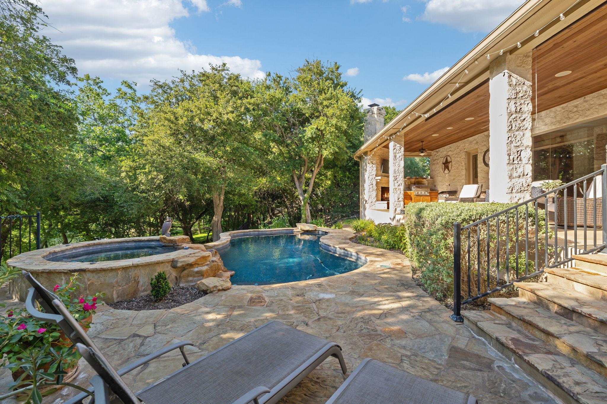 1033 River Ter, New Braunfels, TX 78130