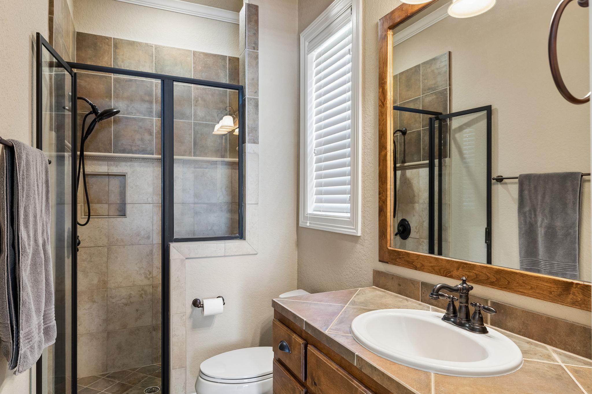 1033 River Ter, New Braunfels, TX 78130