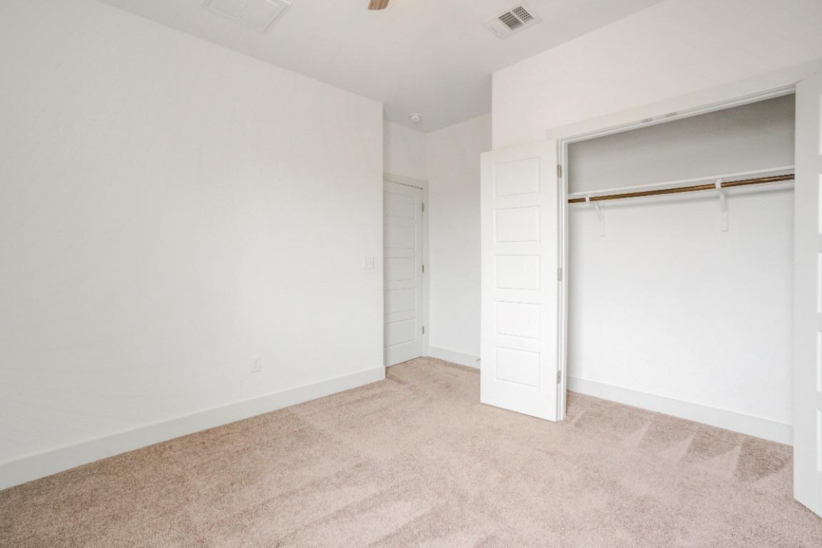 5915 Swayden Ln, Austin, TX 78745