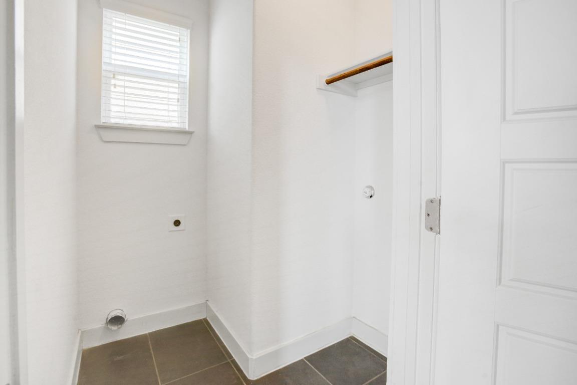 5915 Swayden Ln, Austin, TX 78745