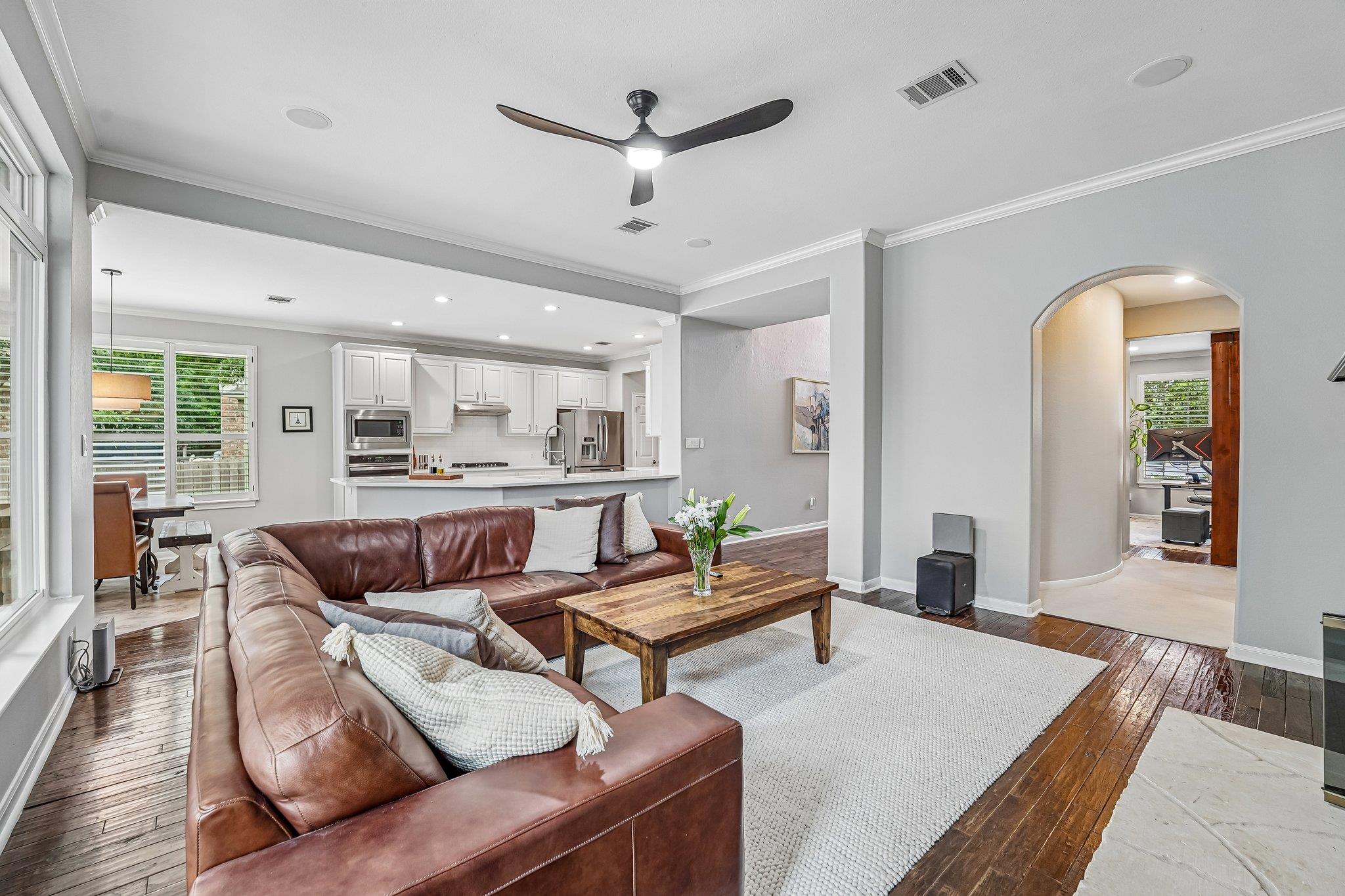 3417 Halsell Ct, Austin, TX 78732
