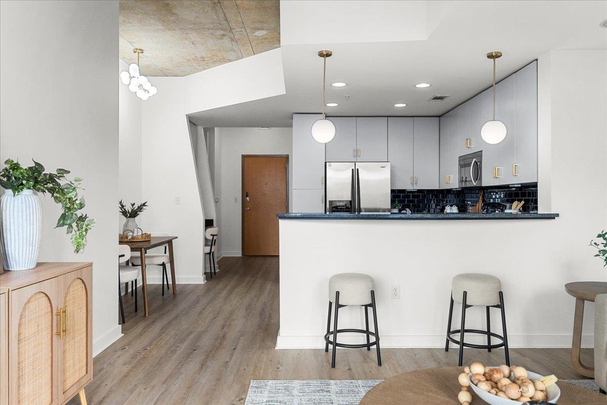 360 Nueces St # 2807, Austin, TX 78701