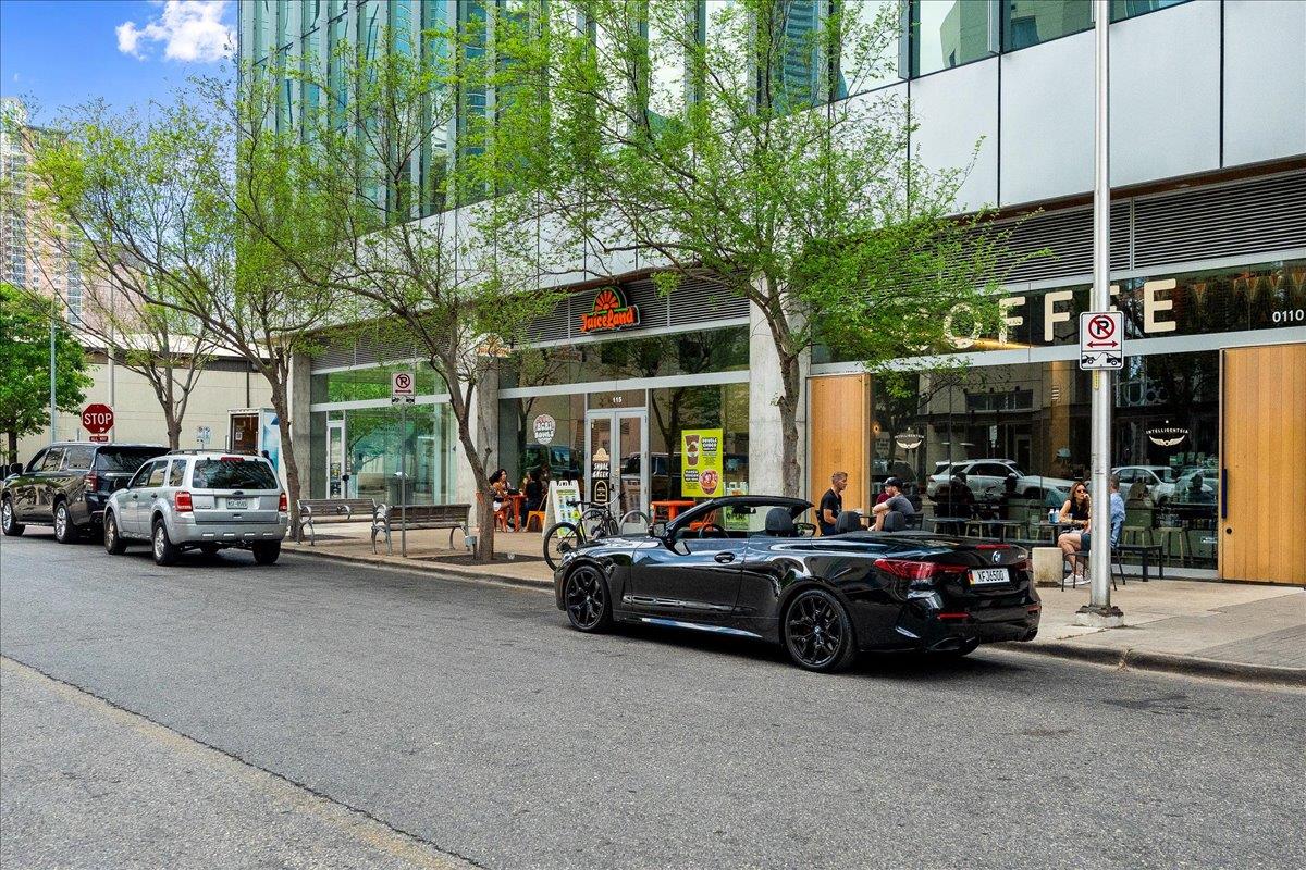 360 Nueces St # 2807, Austin, TX 78701