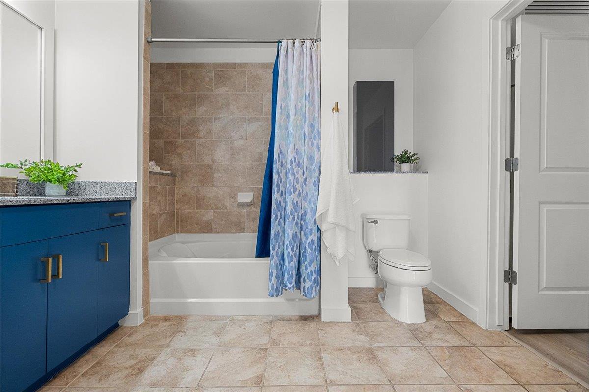 360 Nueces St # 2807, Austin, TX 78701