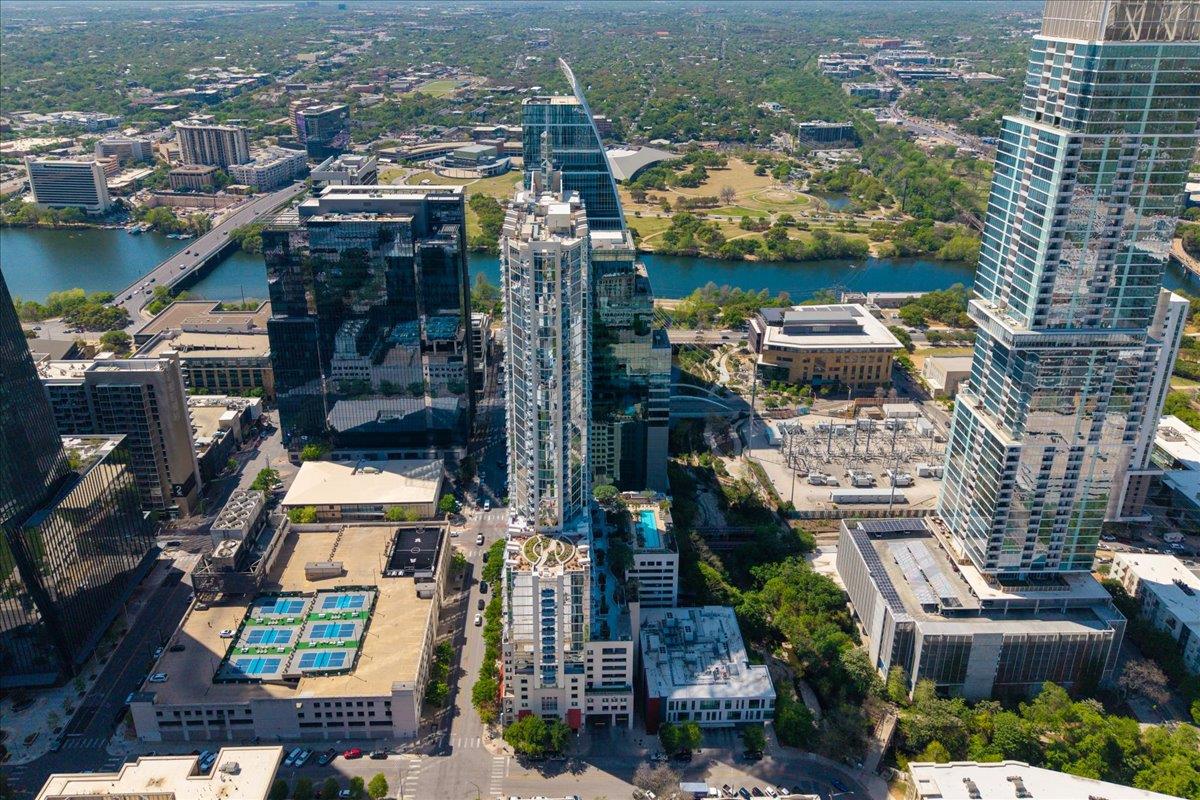 360 Nueces St # 2807, Austin, TX 78701