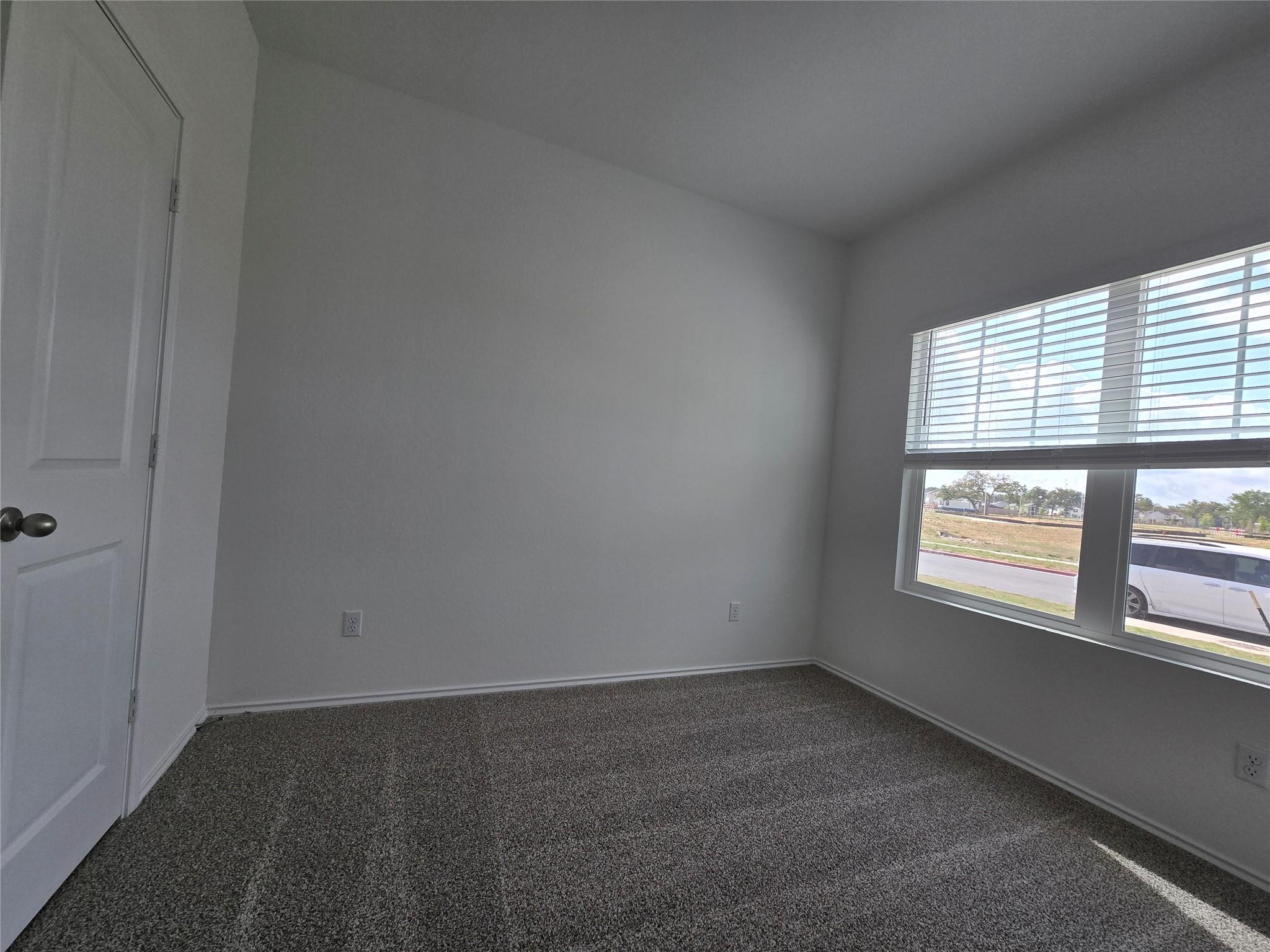 352 San Juan Trl, Bastrop, TX 78602