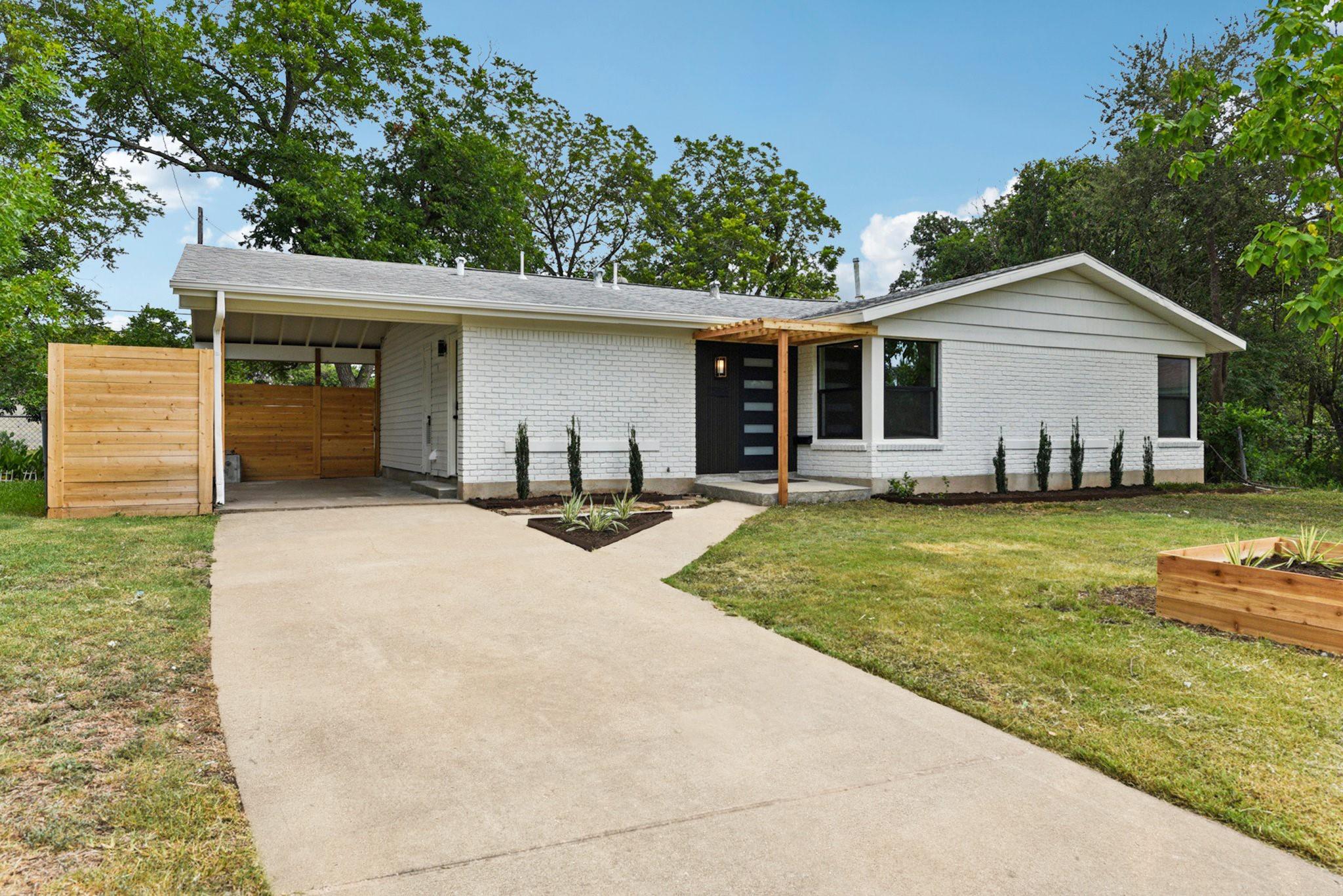 7503 Carriage Dr, Austin, TX 78752