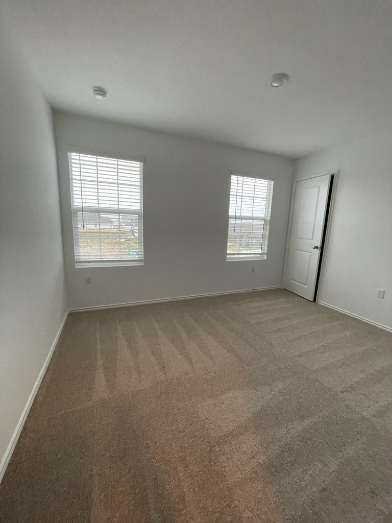 7501 Poppy Petal Loop, Del Valle, TX 78617