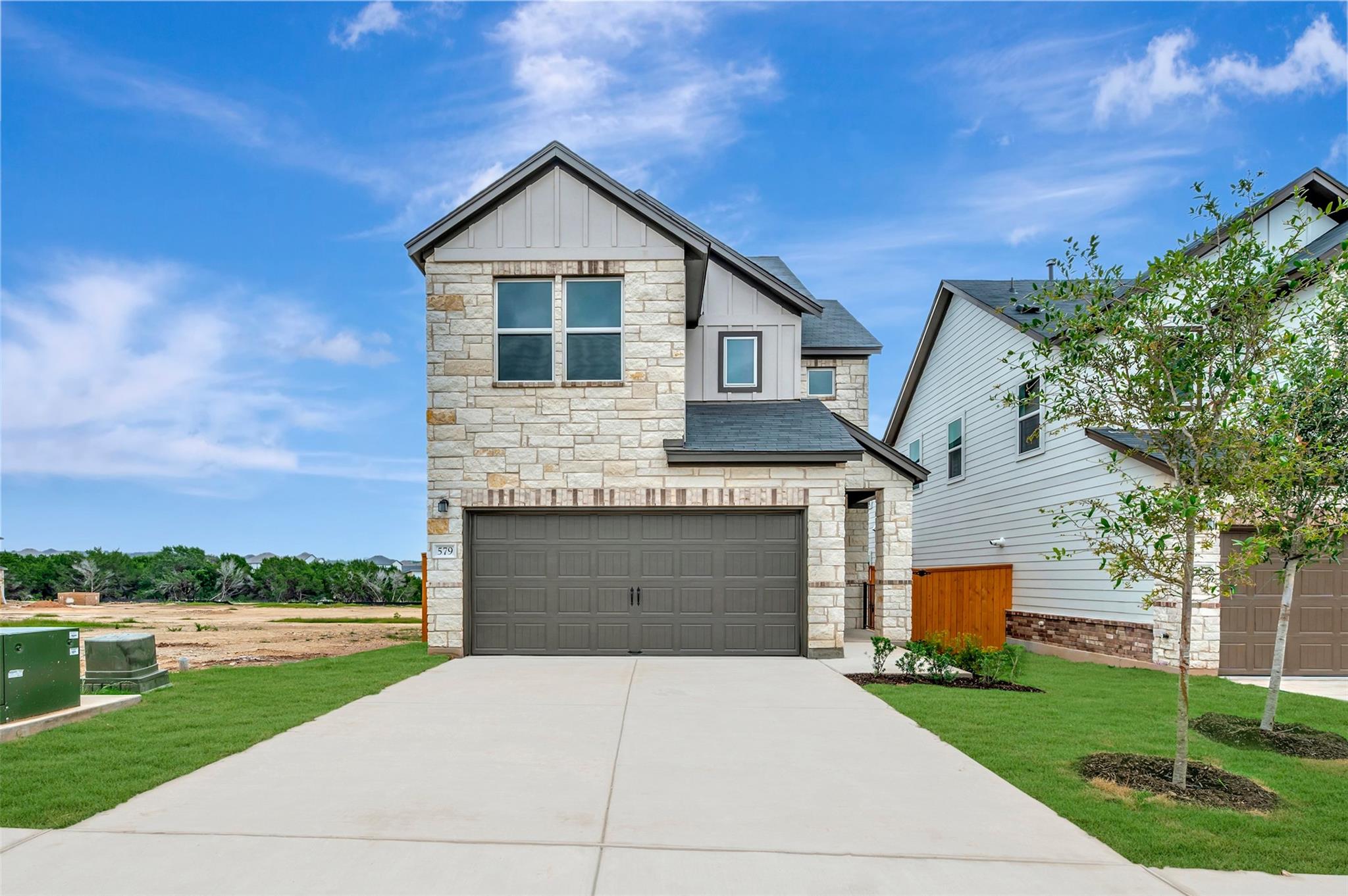 579 Bishop Wood Rd, Dripping Springs, TX 78620