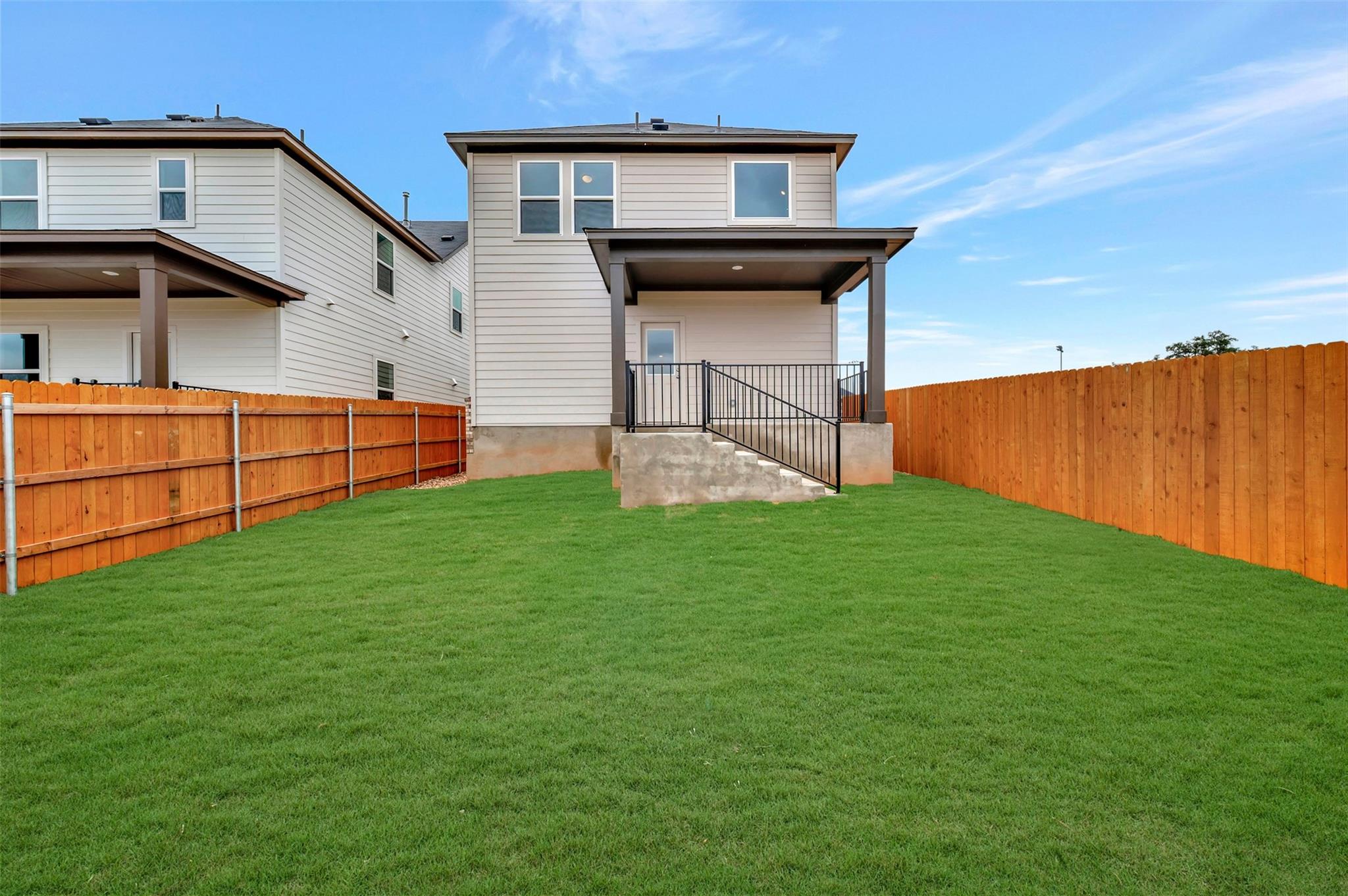 579 Bishop Wood Rd, Dripping Springs, TX 78620