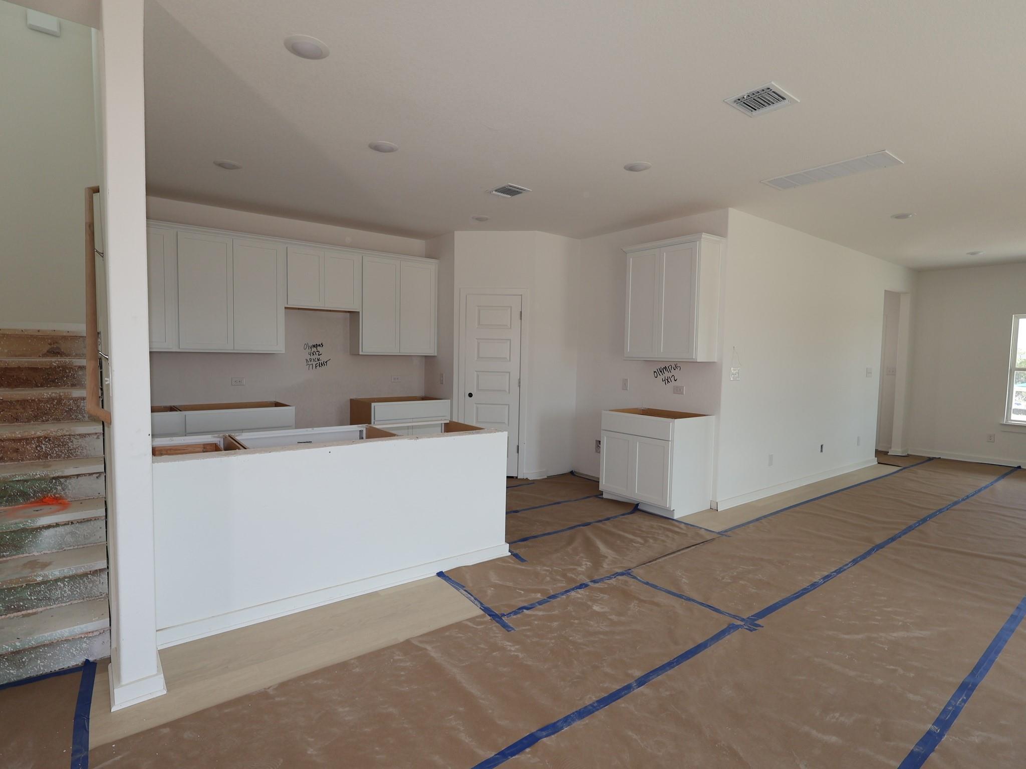 587 Bishop Wood Rd, Dripping Springs, TX 78620