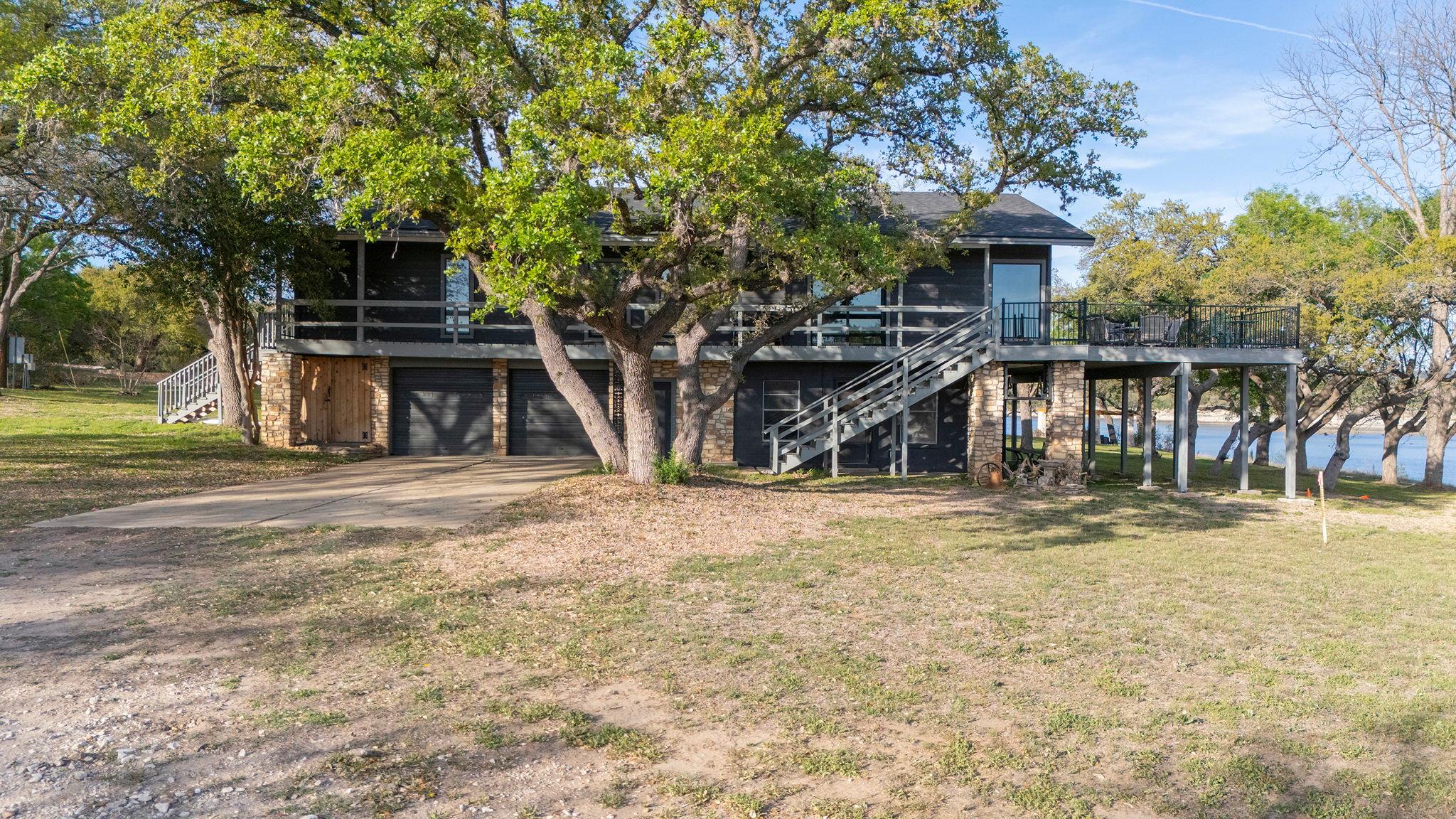 23535 Lakeside Dr, Marble Falls, TX 78654