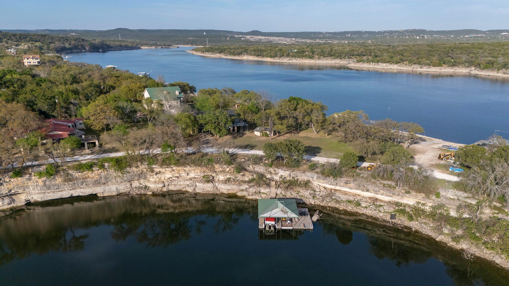 23535 Lakeside Dr, Marble Falls, TX 78654
