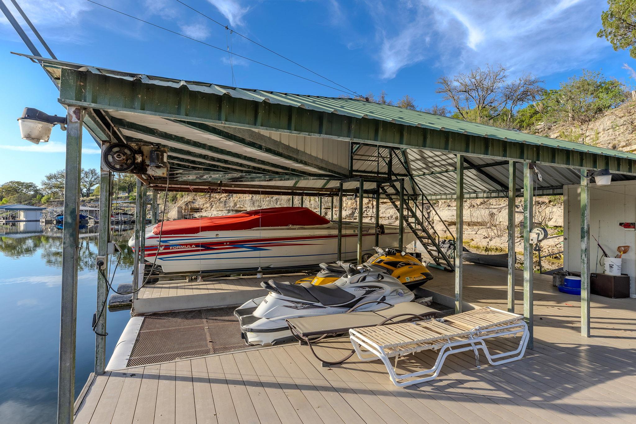 23535 Lakeside Dr, Marble Falls, TX 78654