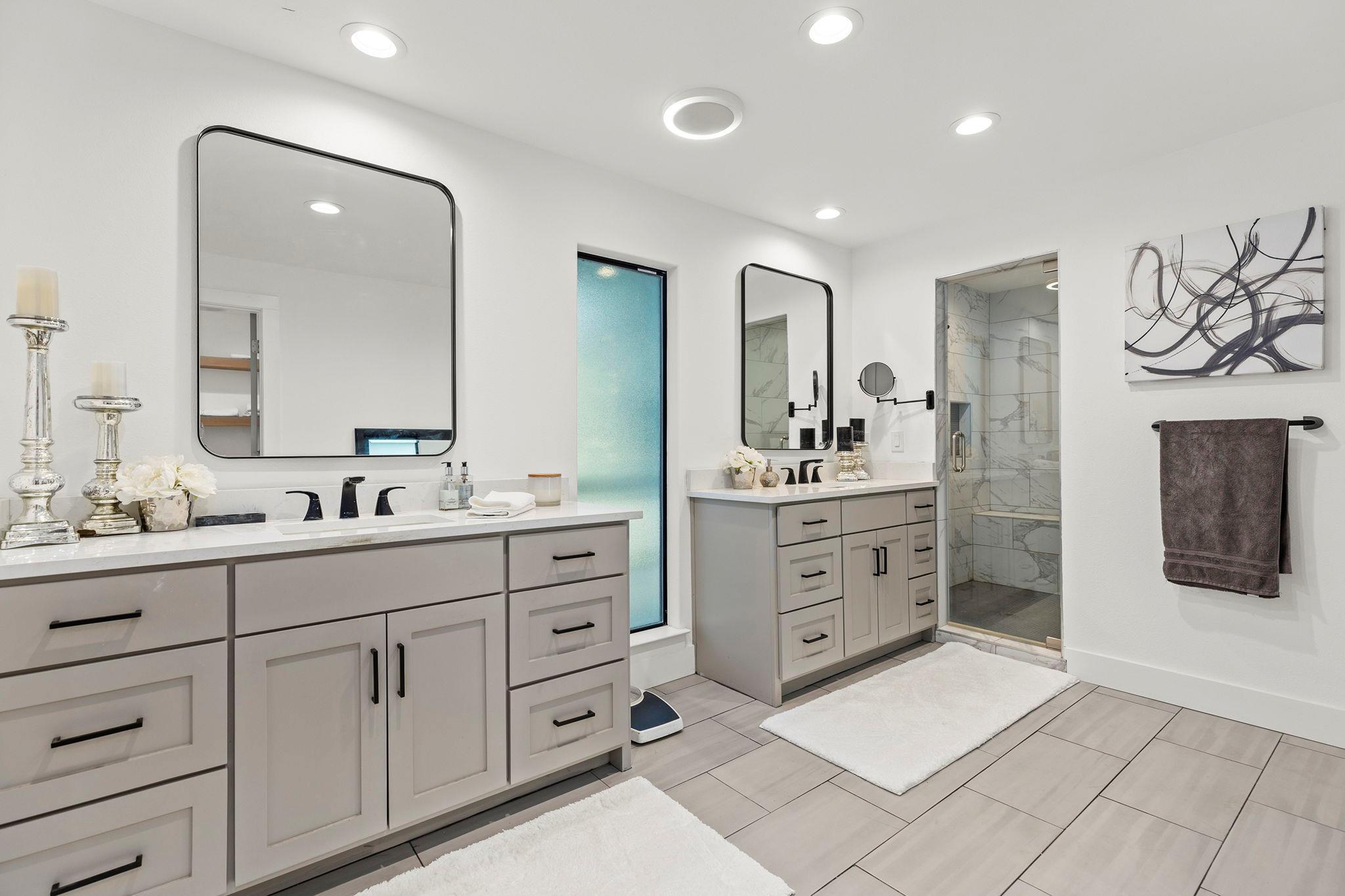 23535 Lakeside Dr, Marble Falls, TX 78654