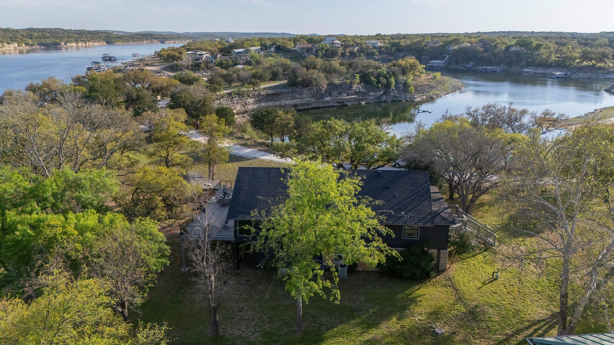 23535 Lakeside Dr, Marble Falls, TX 78654