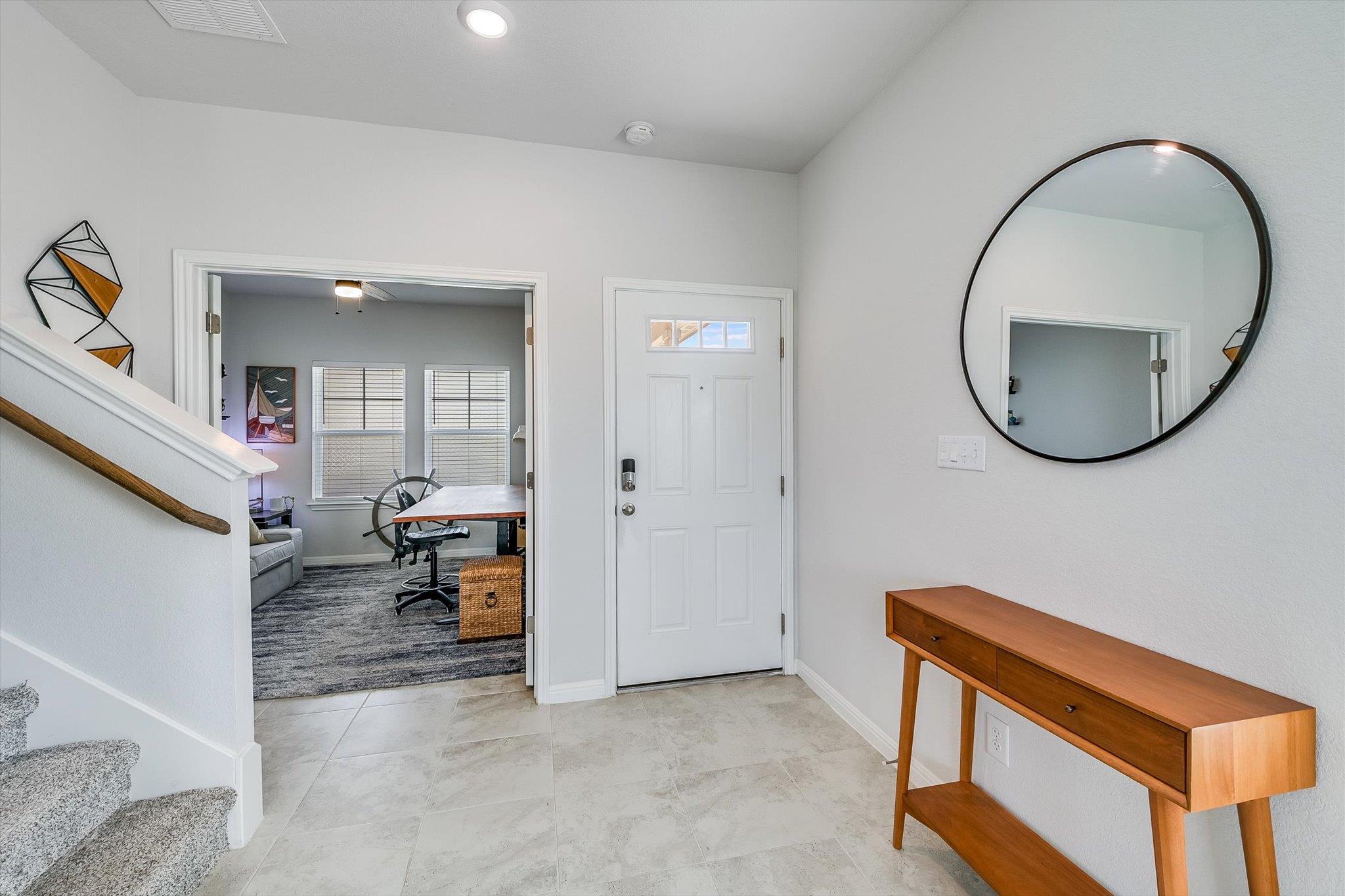 510 Mossy Rock Dr, Hutto, TX 78634